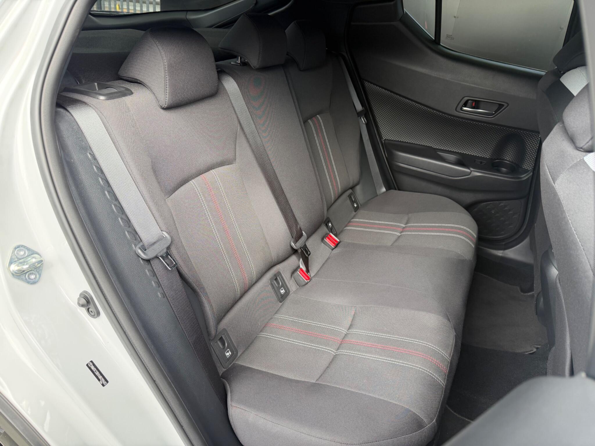 Toyota C-Hr - Image 19
