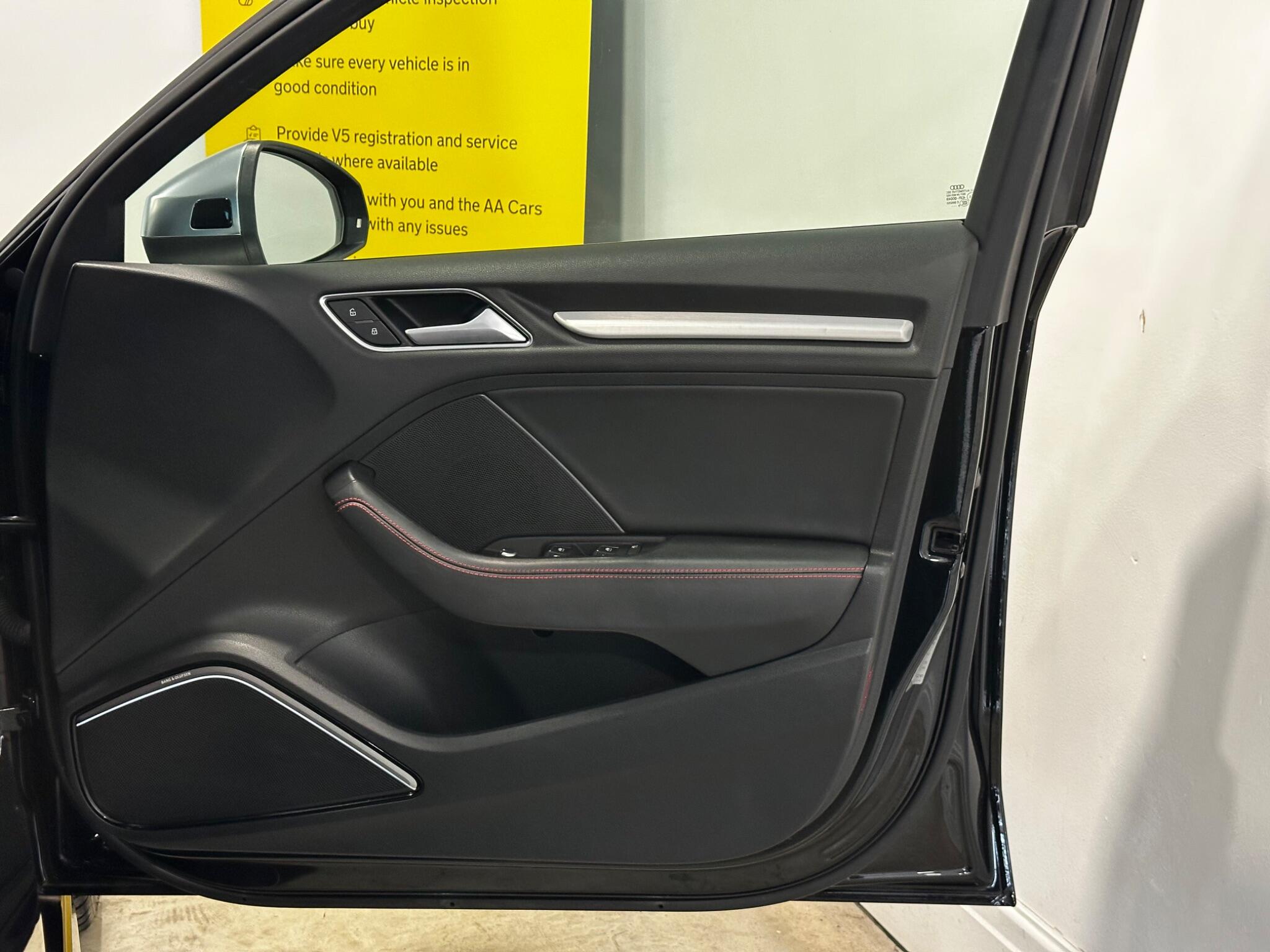 Audi S3 - Image 11