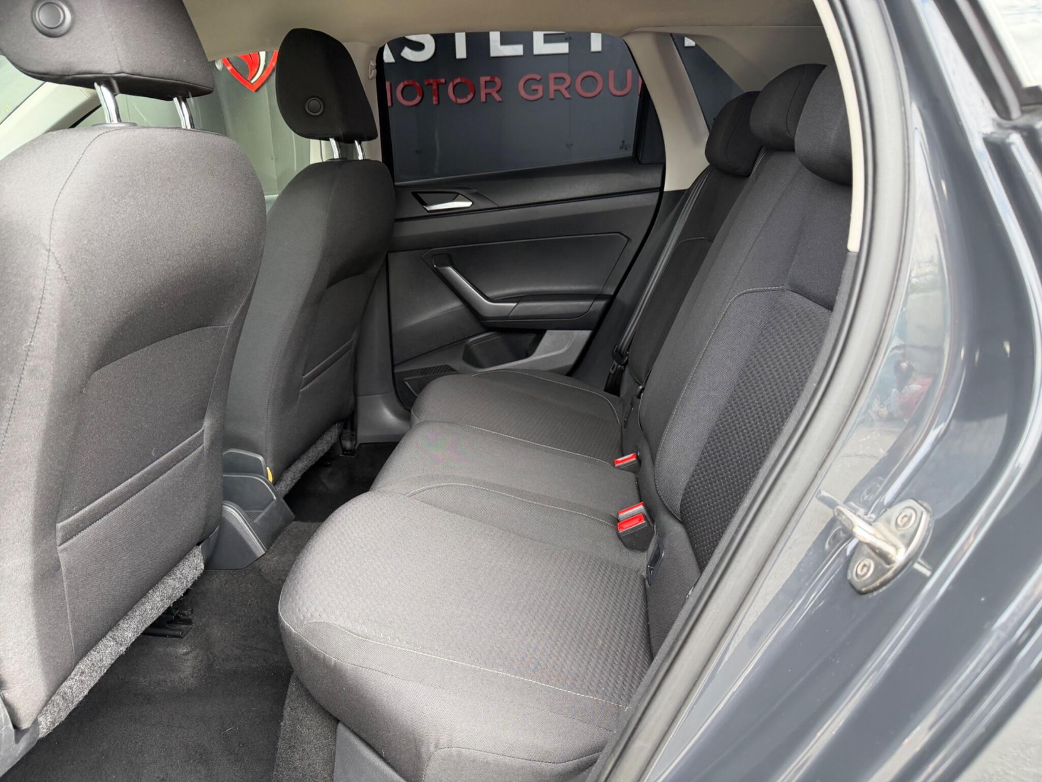 Volkswagen Polo - Image 12