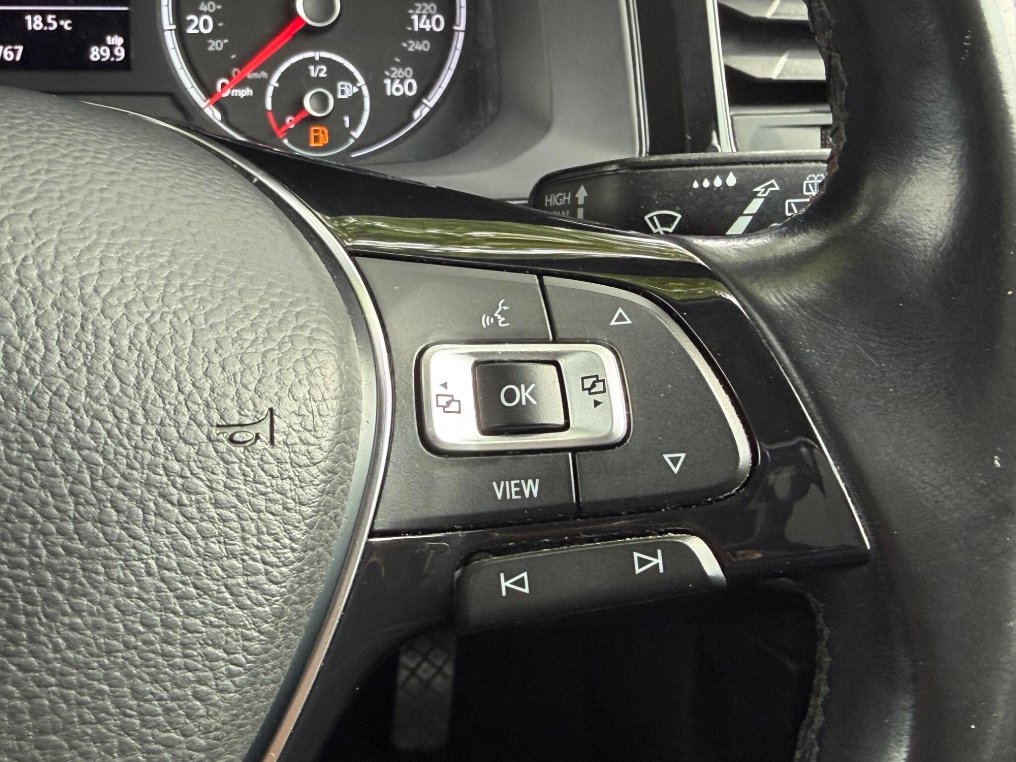 Volkswagen Polo - Image 23