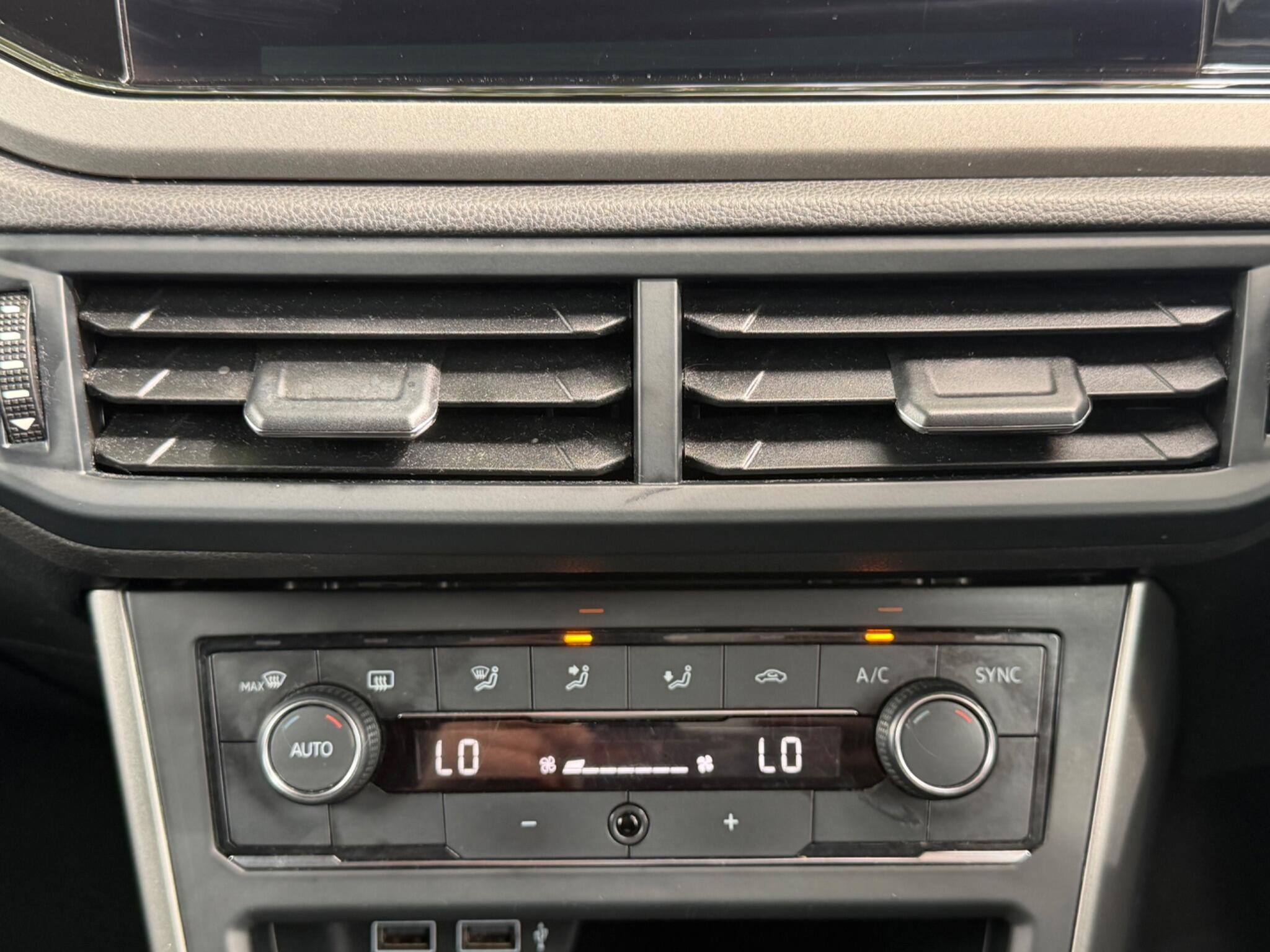 Volkswagen Polo - Image 25