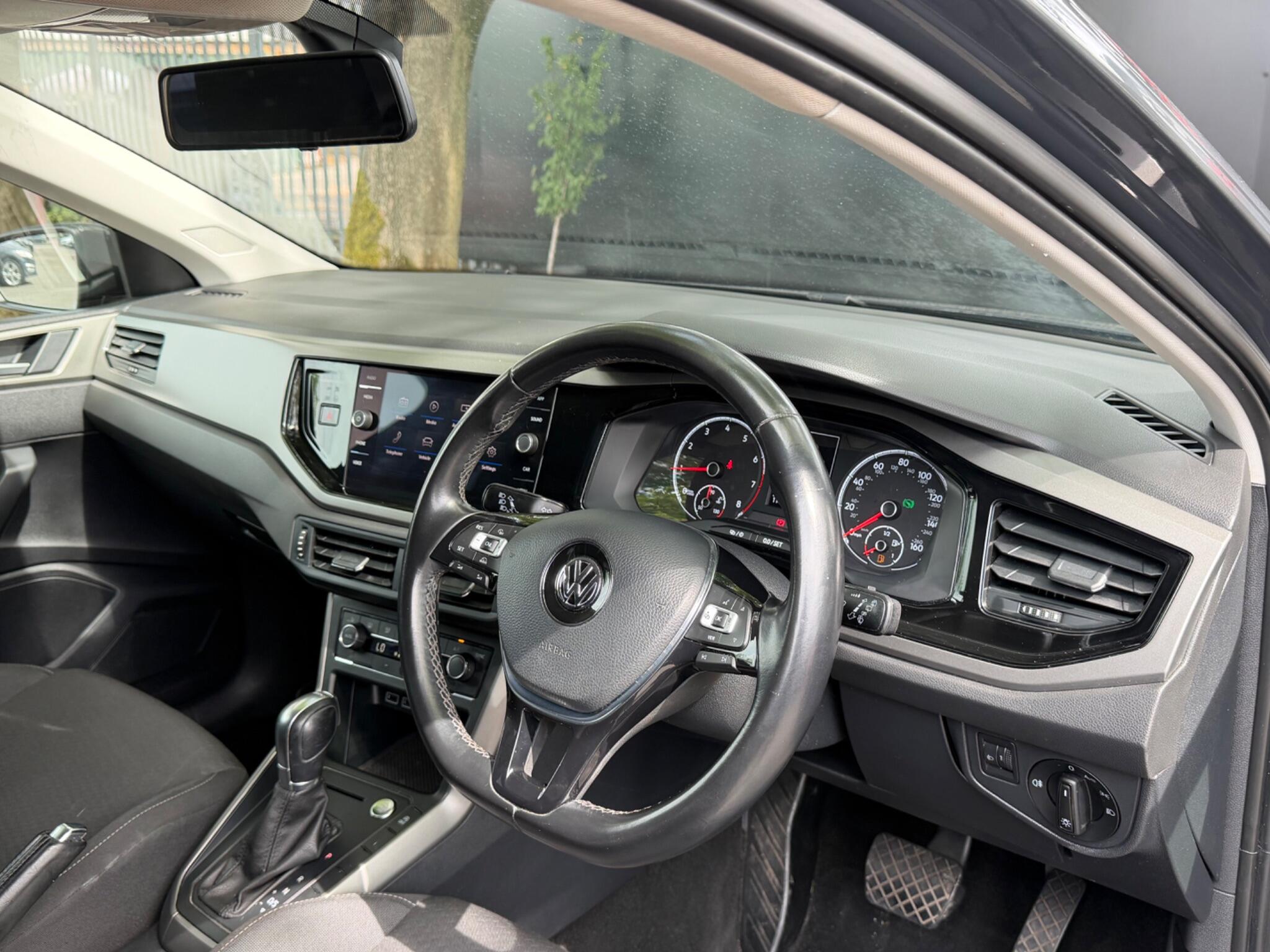 Volkswagen Polo - Image 38