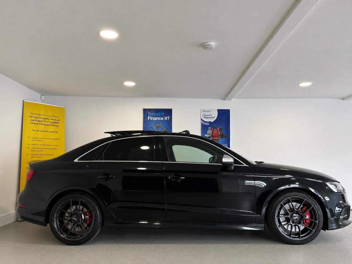 Audi S3 - Image 7