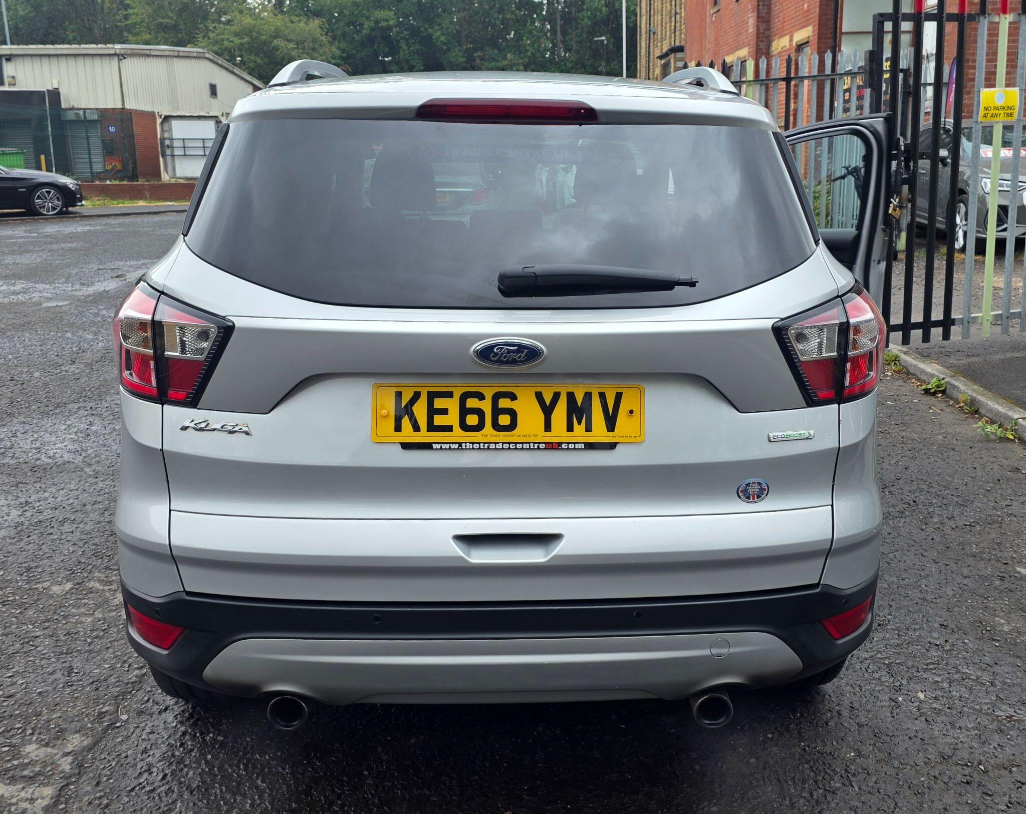 Ford Kuga - Image 13