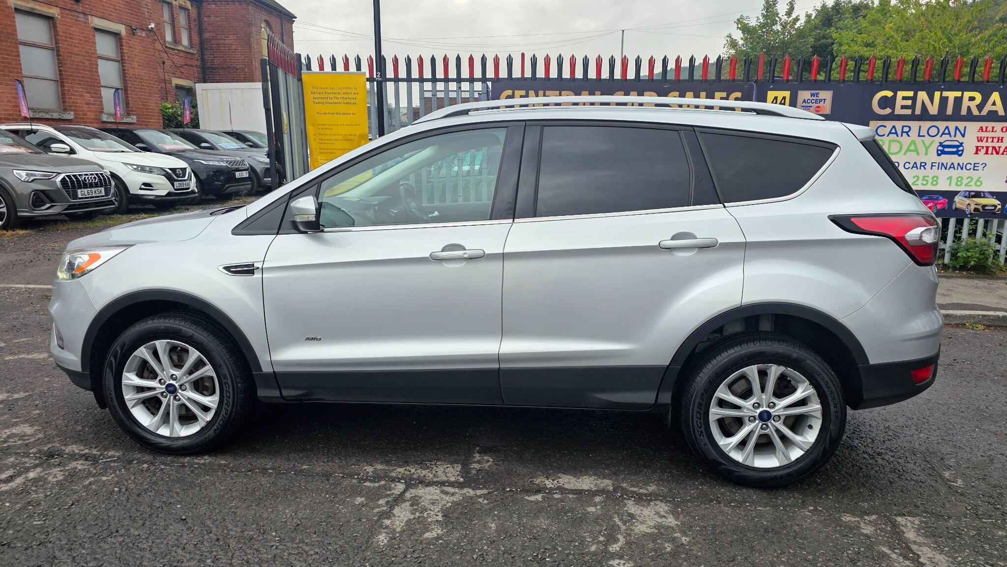 Ford Kuga - Image 18
