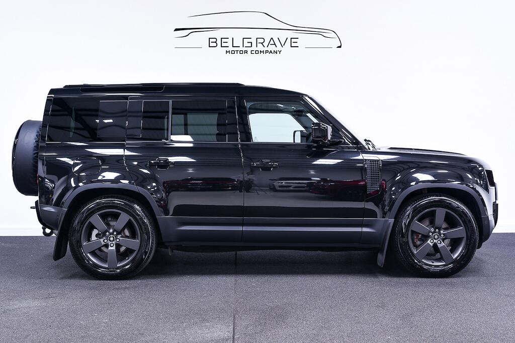 Land Rover Defender 110