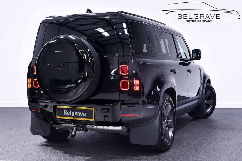 Land Rover Defender 110 - Image 3