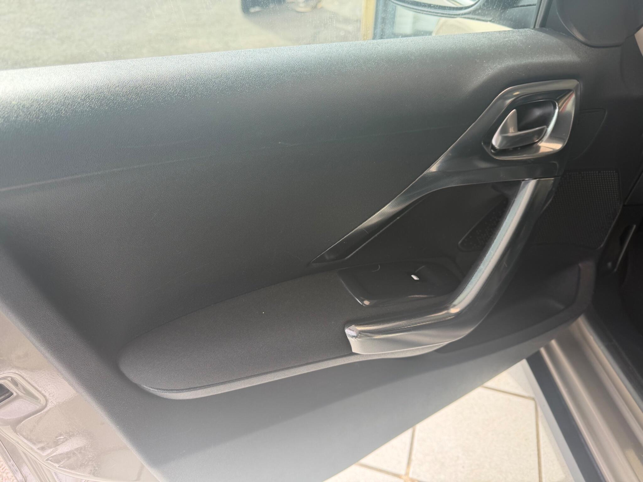 Peugeot 2008 - Image 14