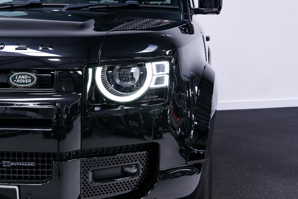Land Rover Defender 90 - Image 9