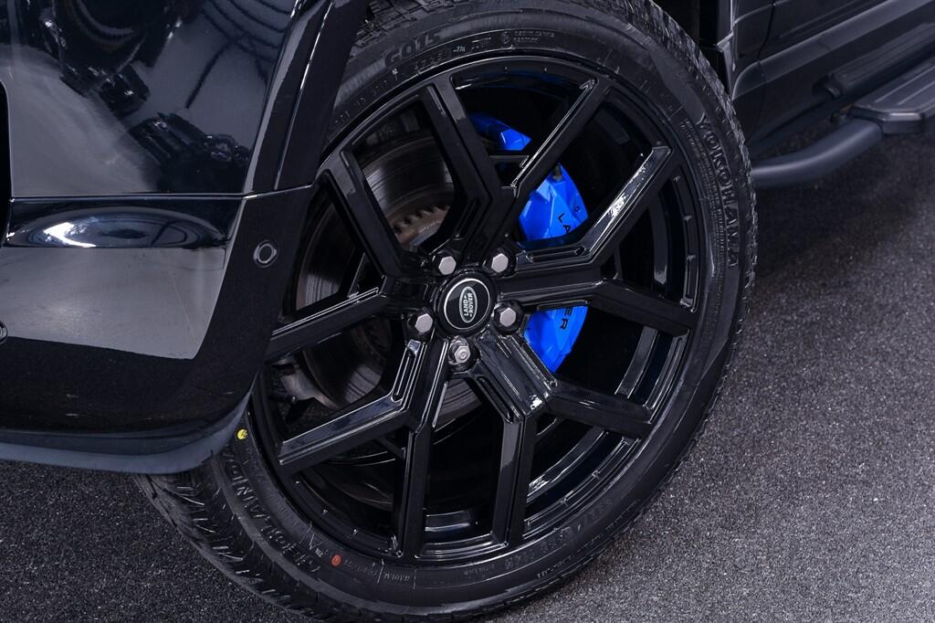 Land Rover Defender 90 - Image 11