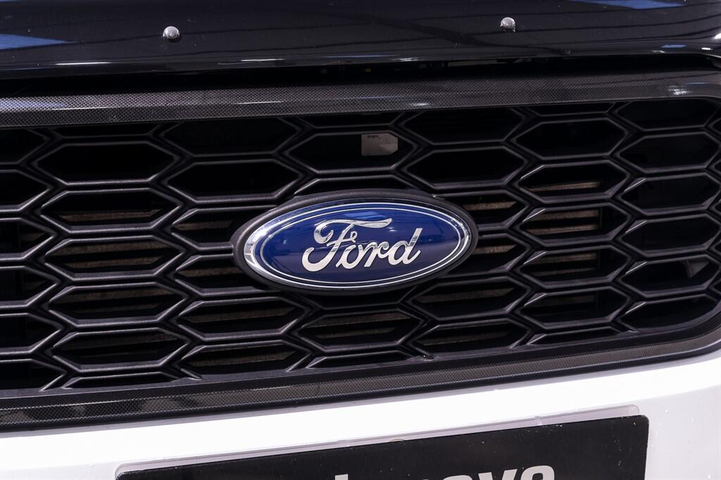 Ford Ranger - Image 13