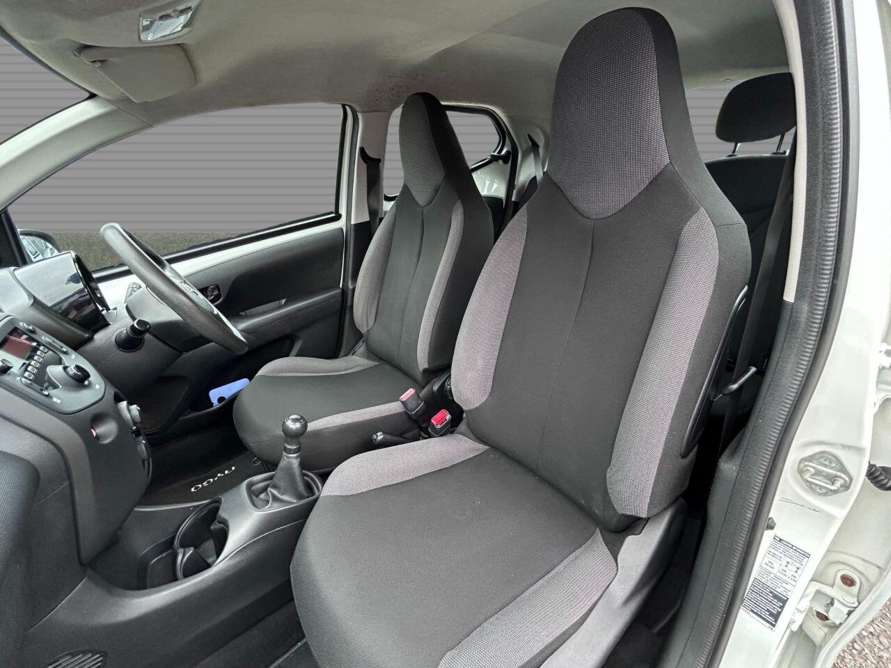 Toyota Aygo - Image 12