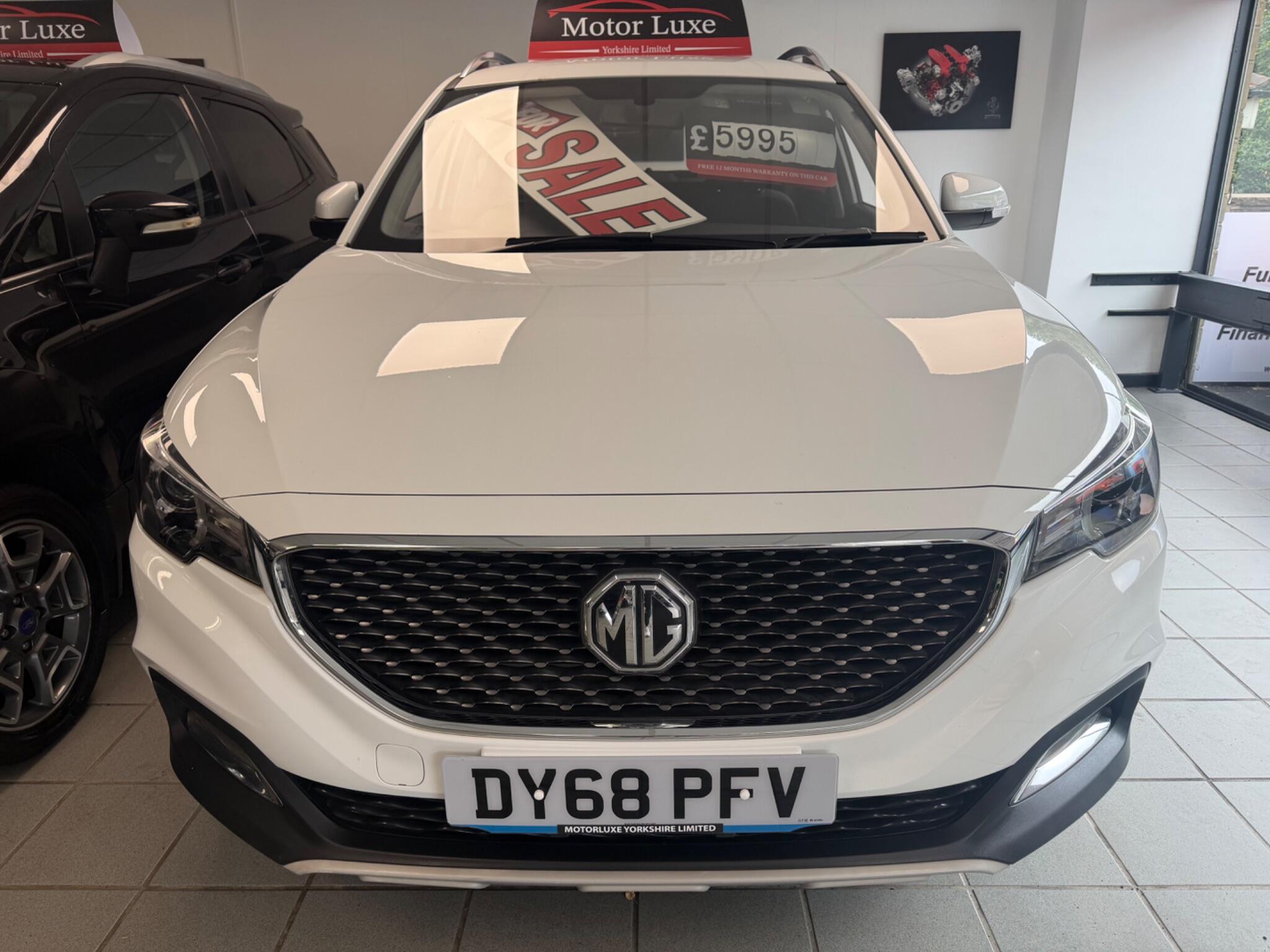 MG MG ZS - Image 11