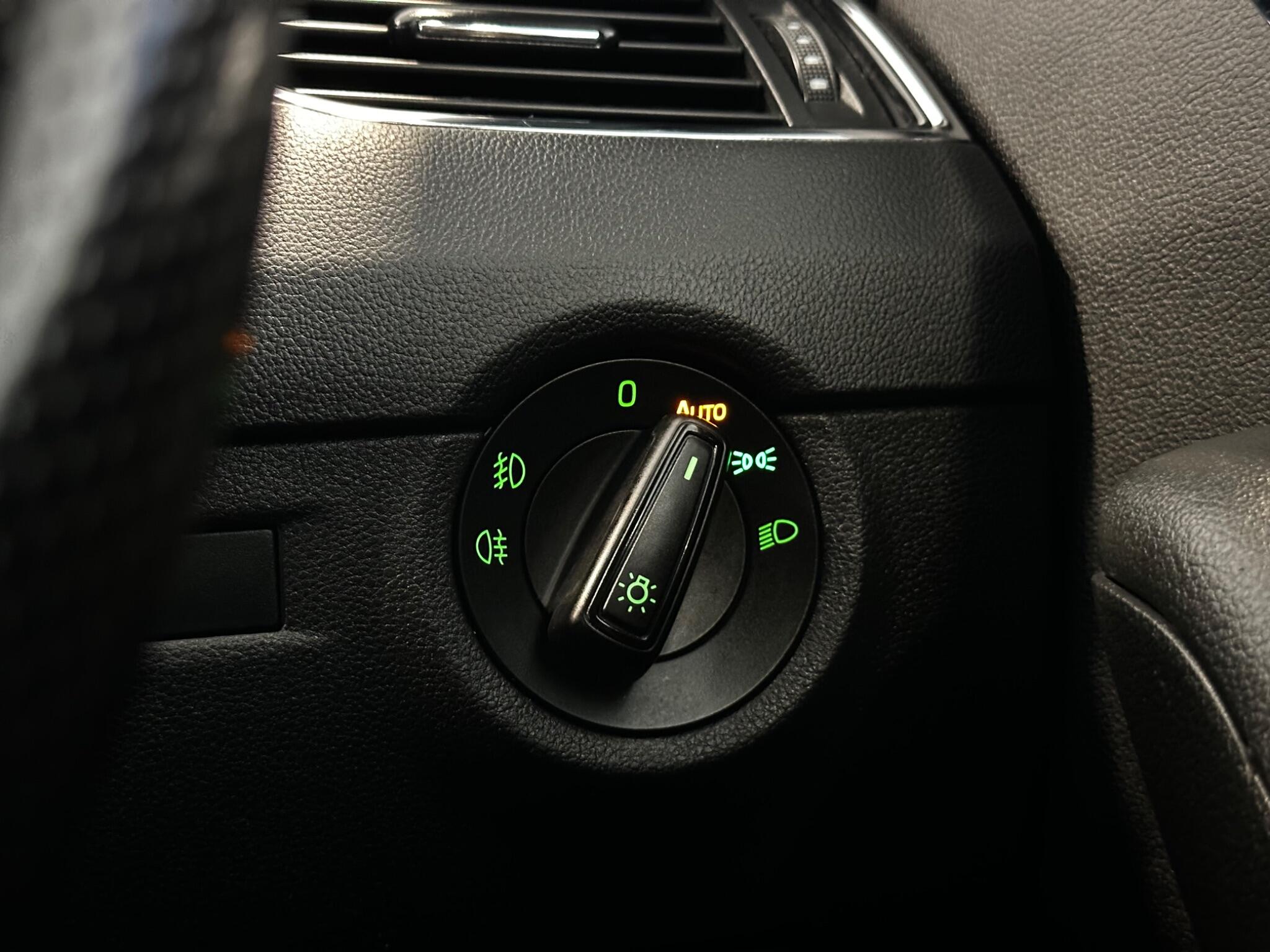 Skoda Octavia - Image 13