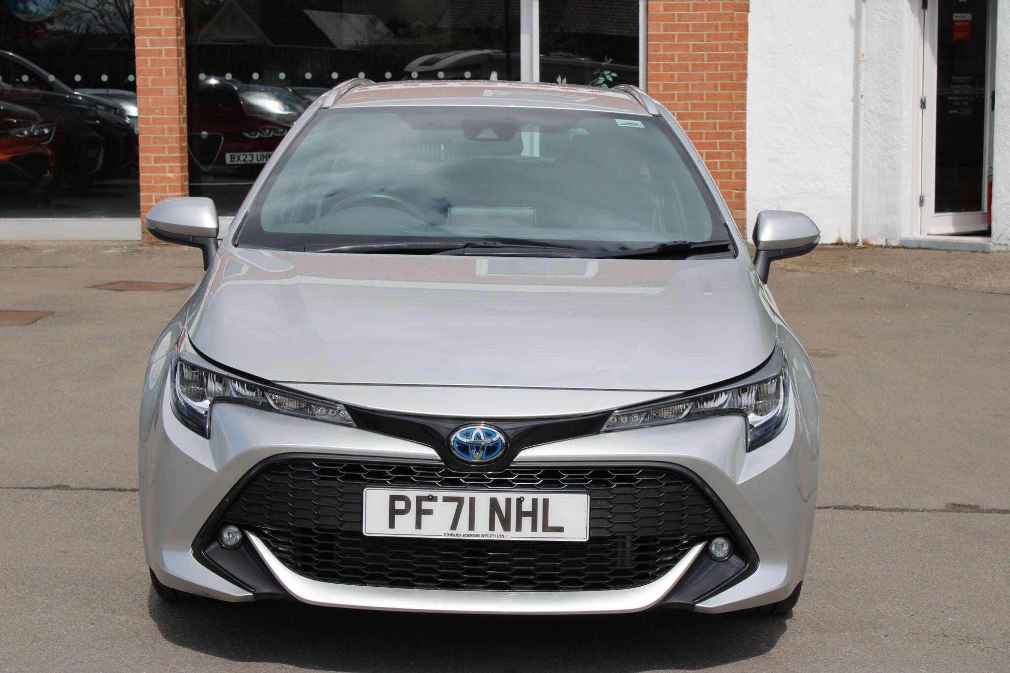Toyota Corolla - Image 2