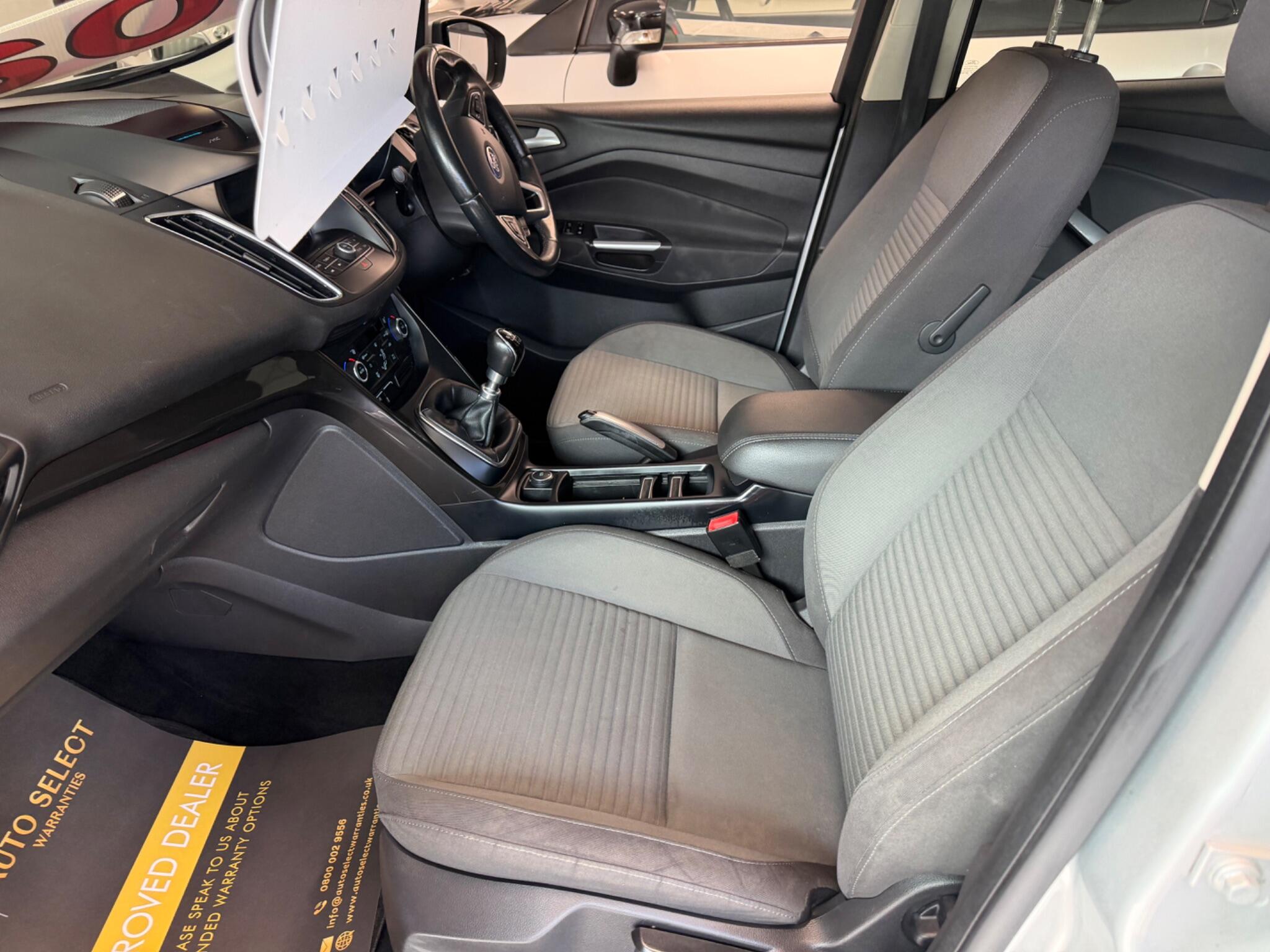 Ford C-MAX - Image 4