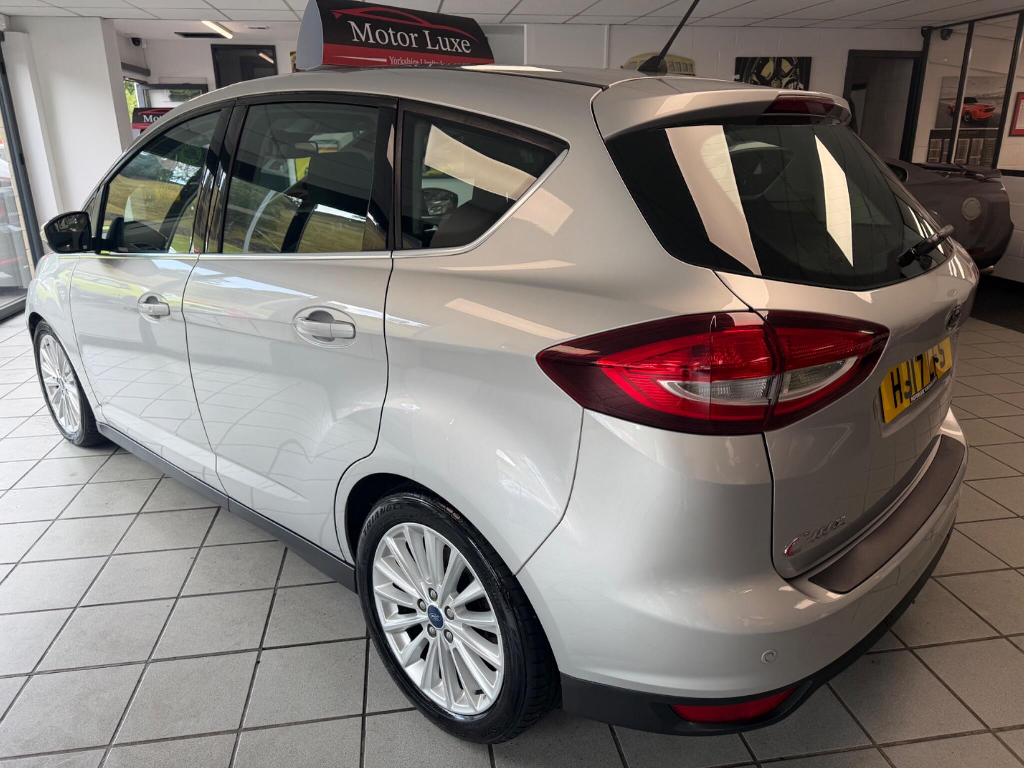 Ford C-MAX - Image 19