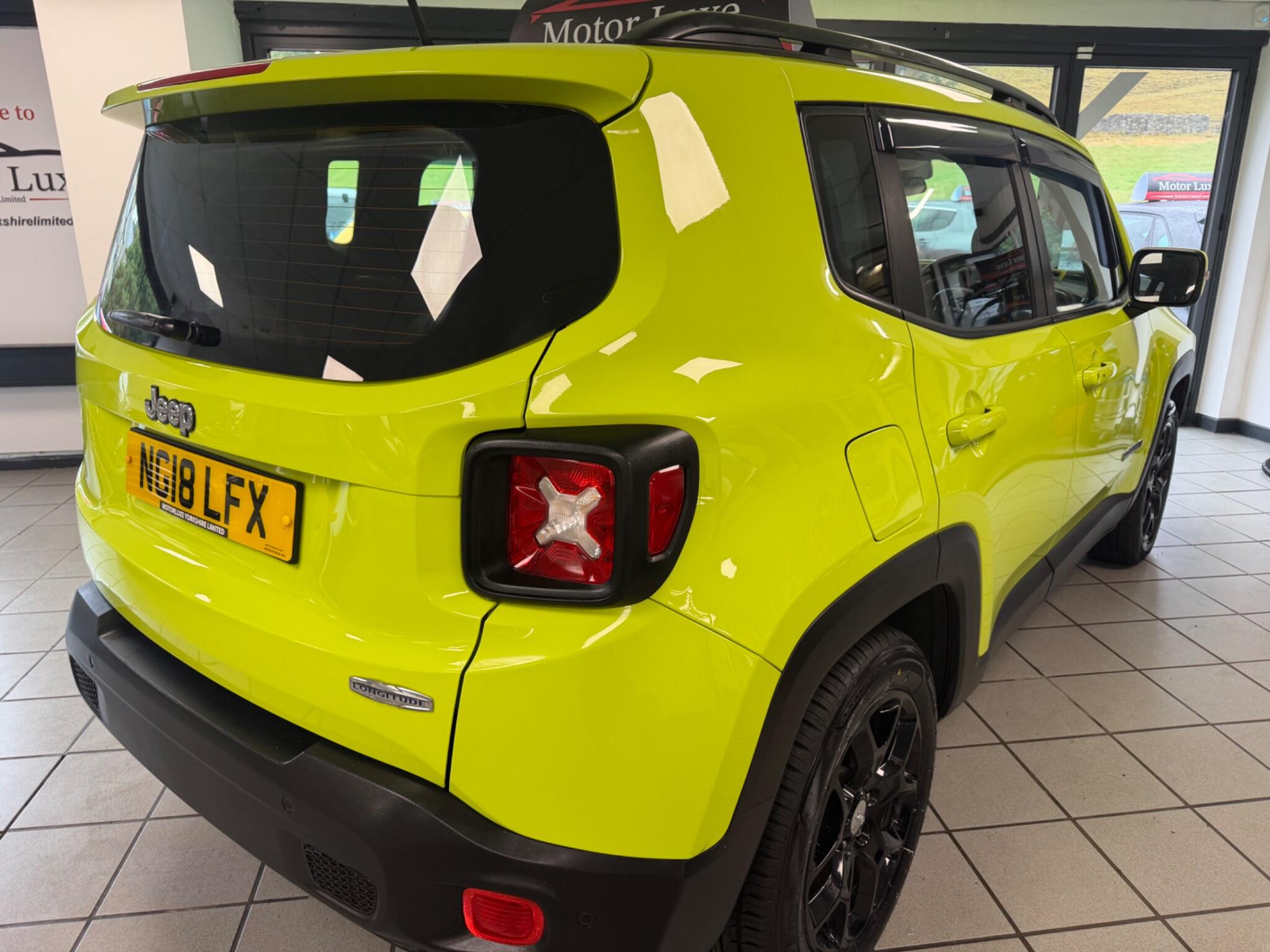 Jeep Renegade - Image 14
