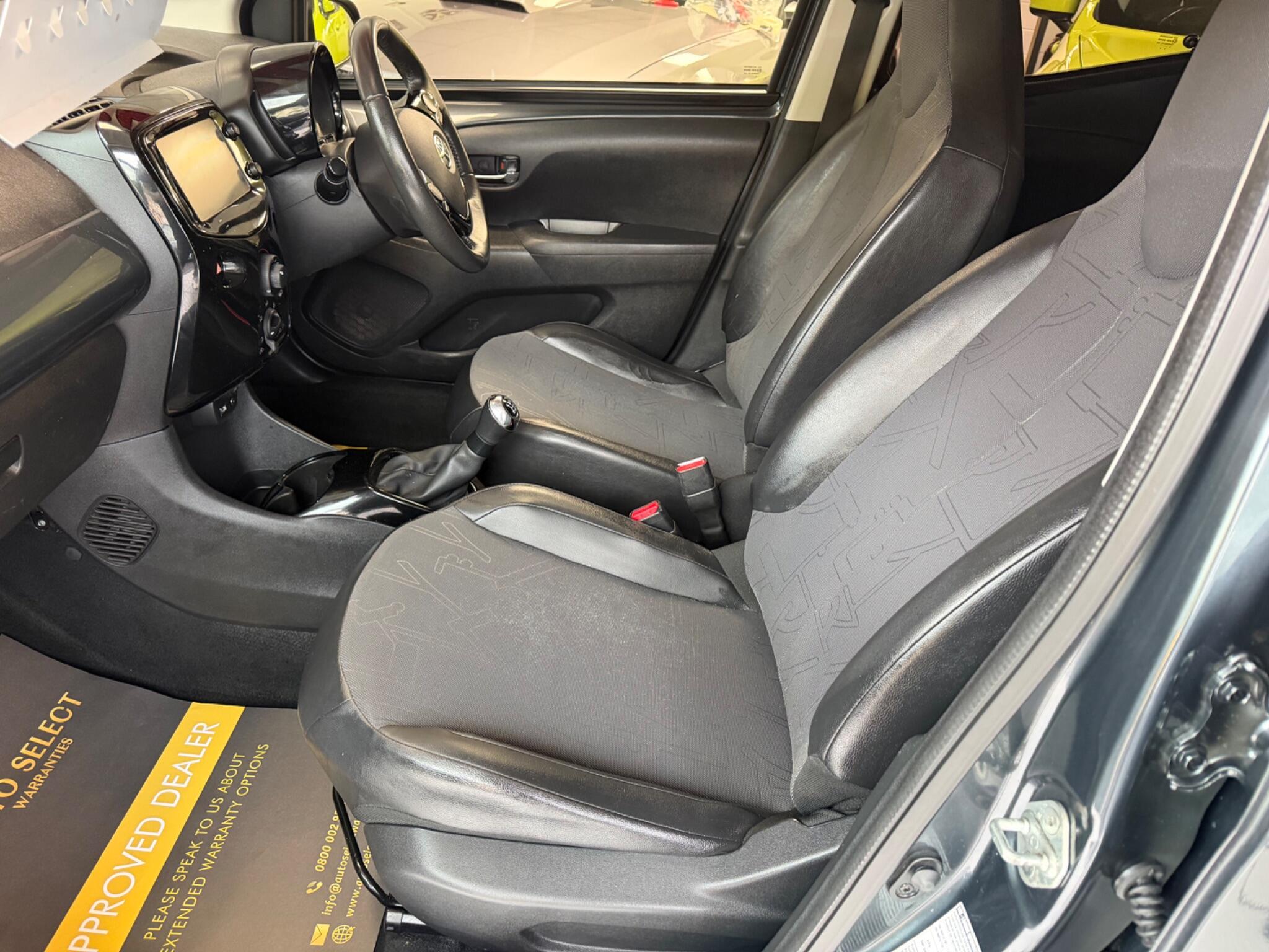 Toyota Aygo - Image 9