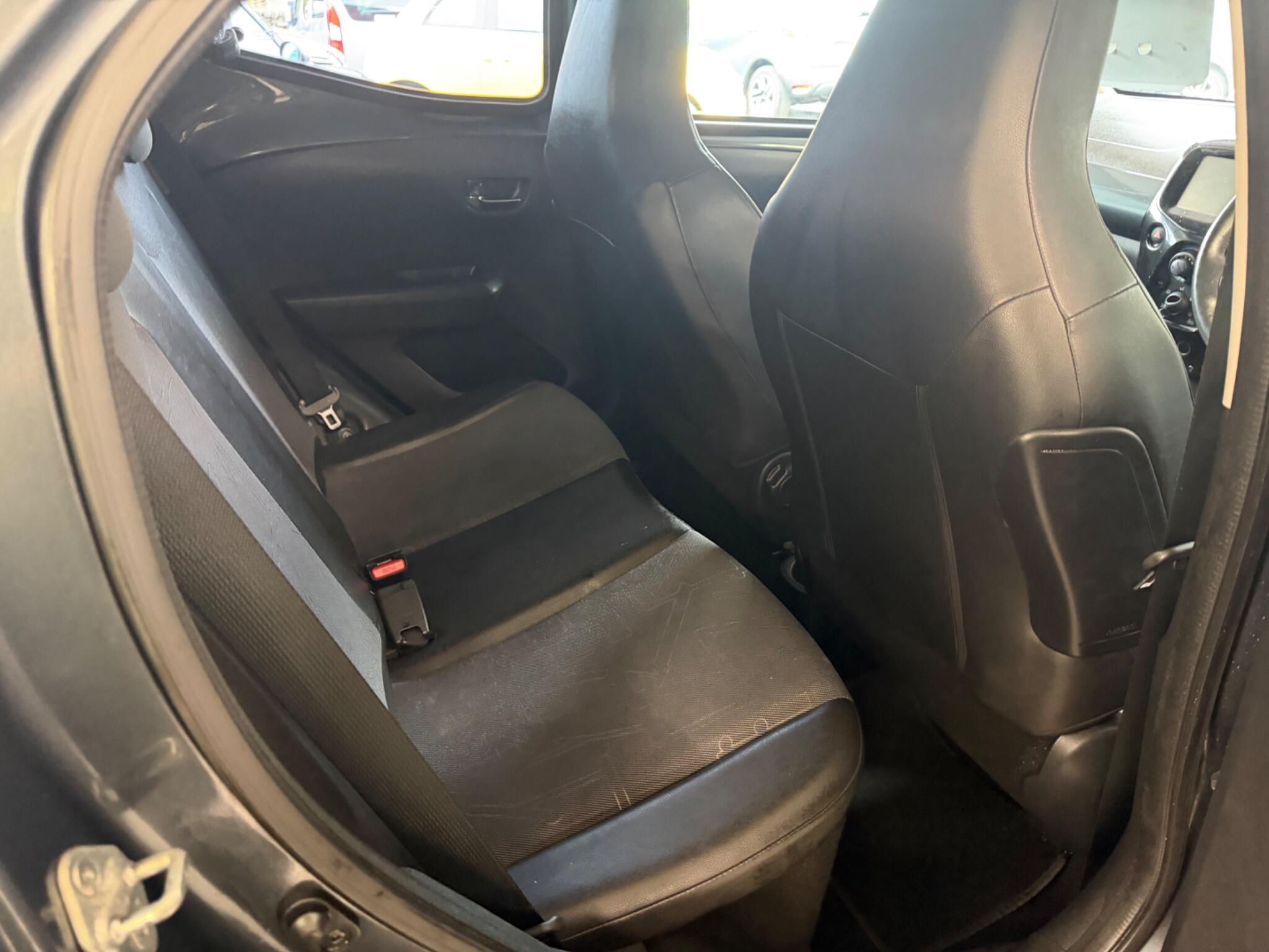 Toyota Aygo - Image 10