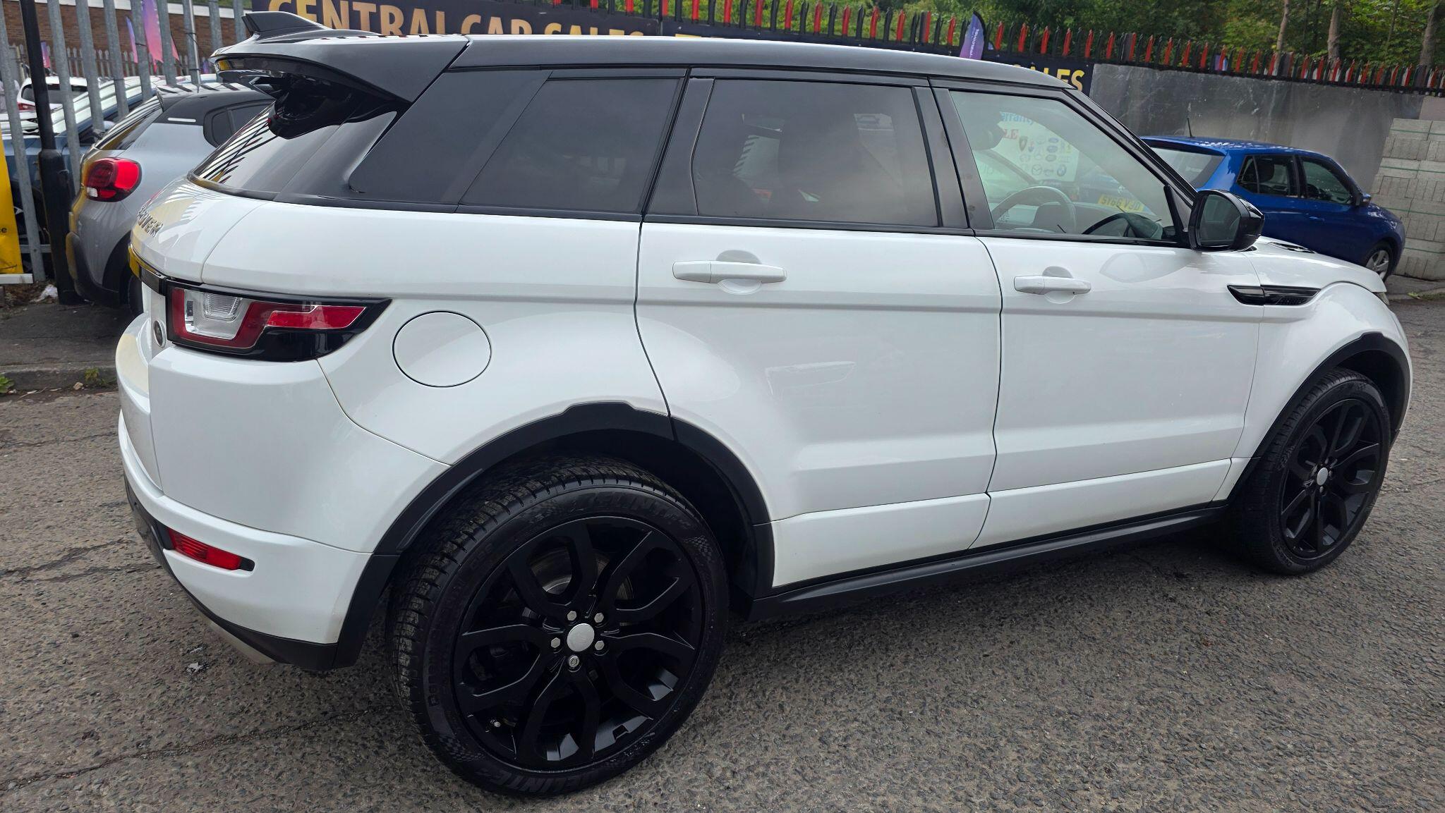 Land Rover Range Rover Evoque - Image 11