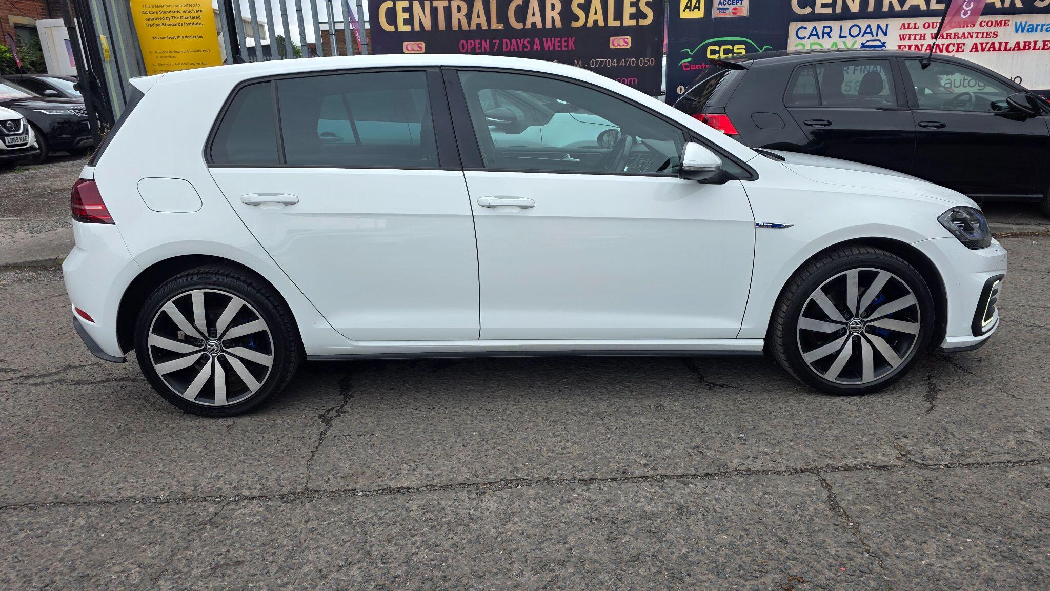 Volkswagen Golf - Image 5