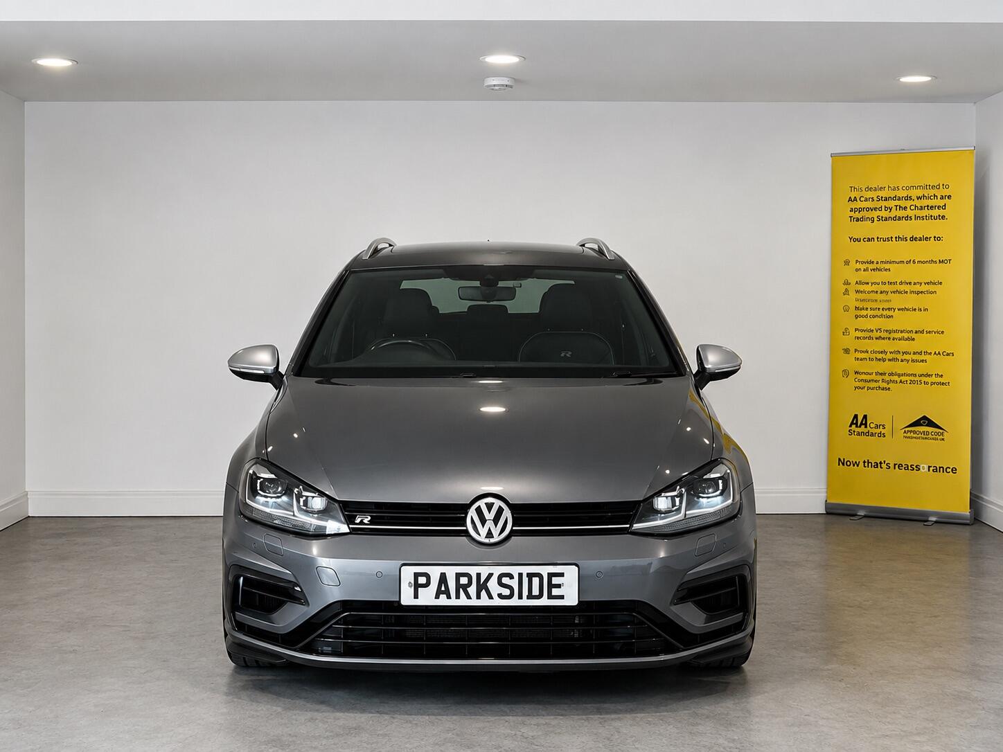 Volkswagen Golf - Image 5