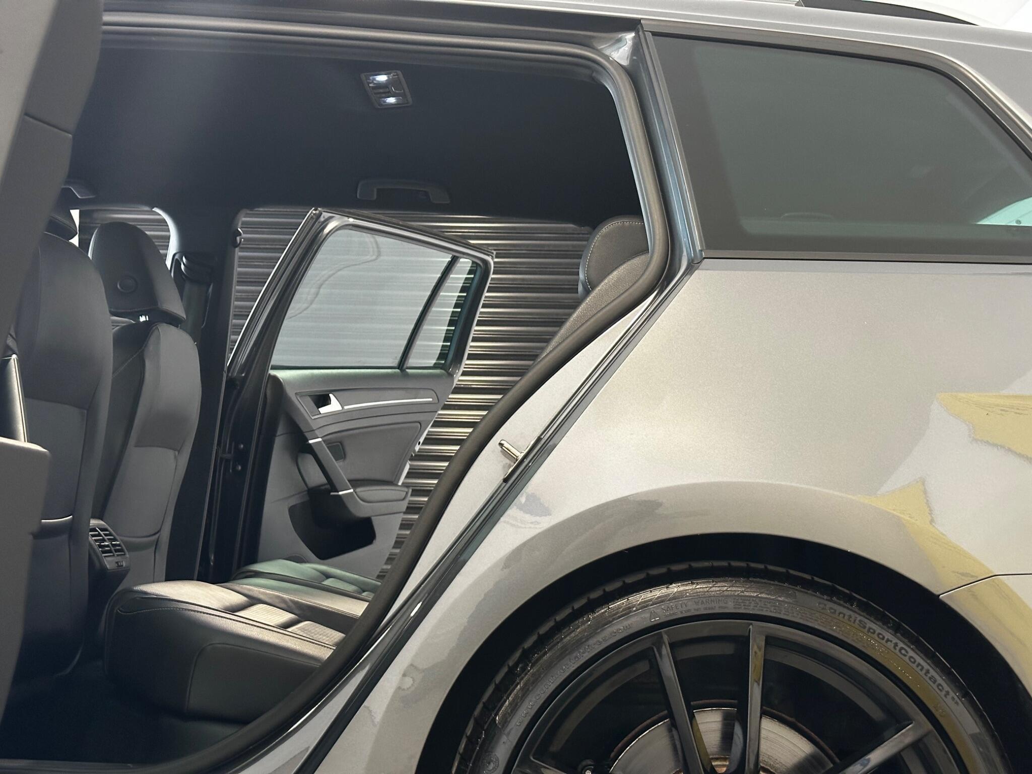 Volkswagen Golf - Image 17