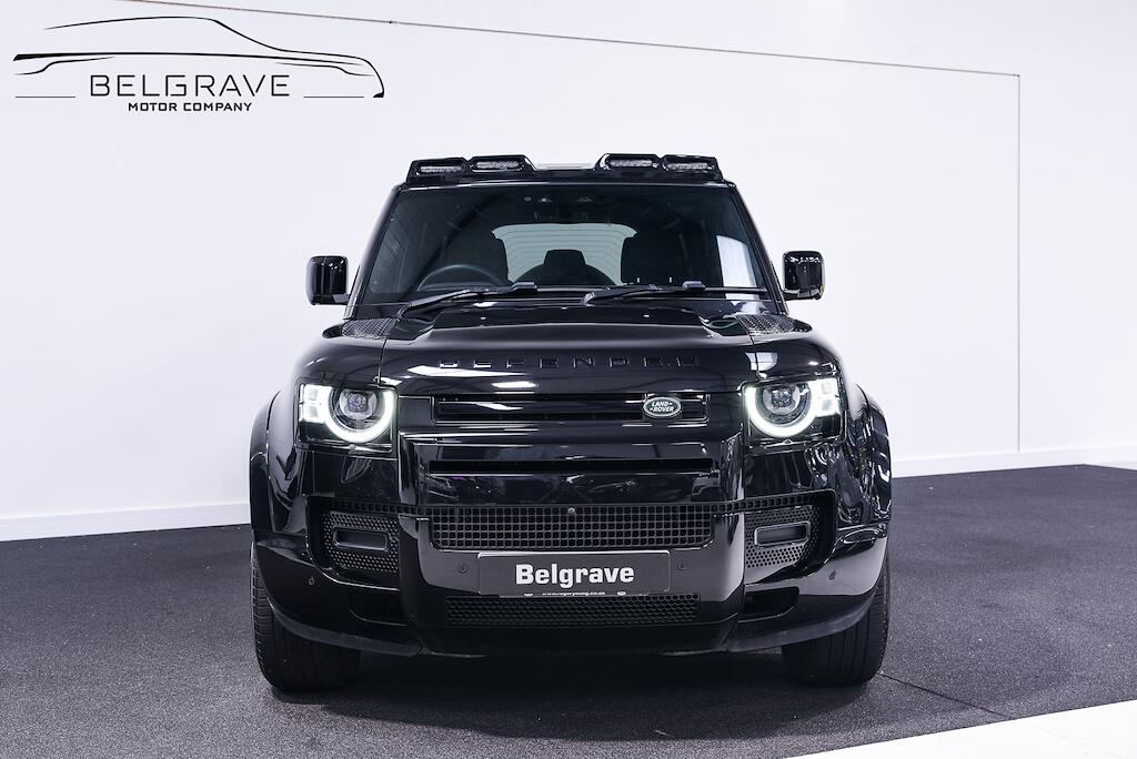 Land Rover Defender 110 - Image 6
