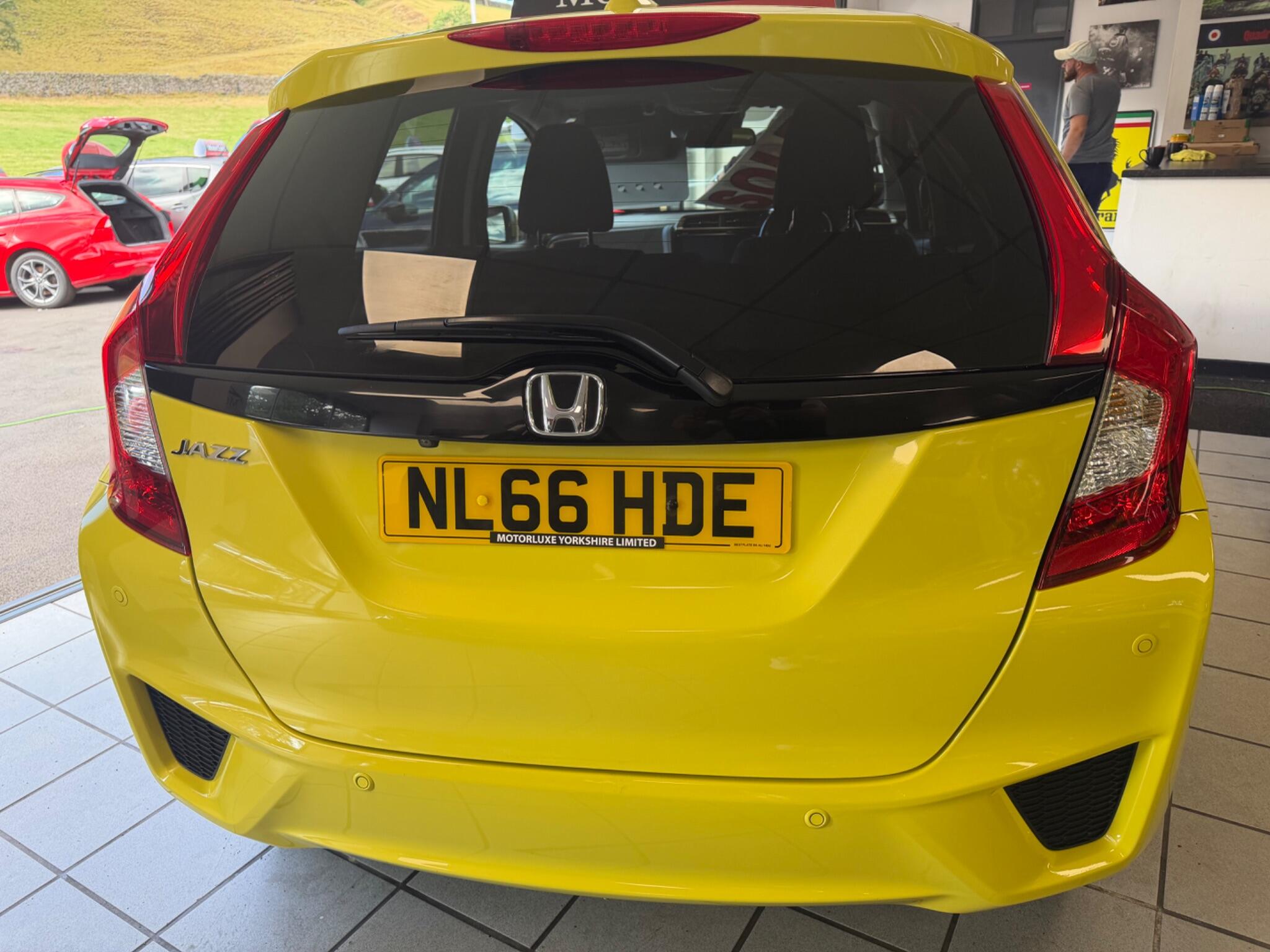 Honda Jazz - Image 11
