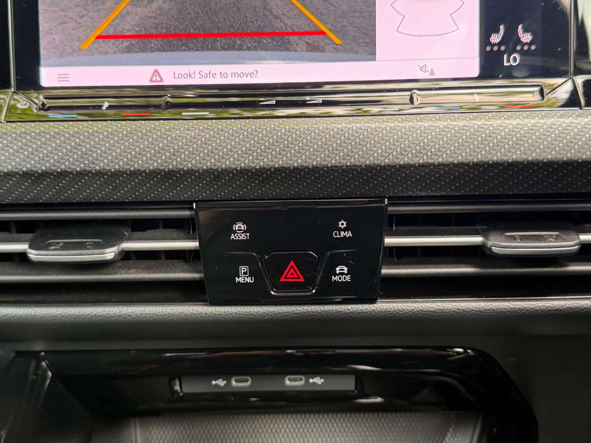 Volkswagen Golf - Image 50