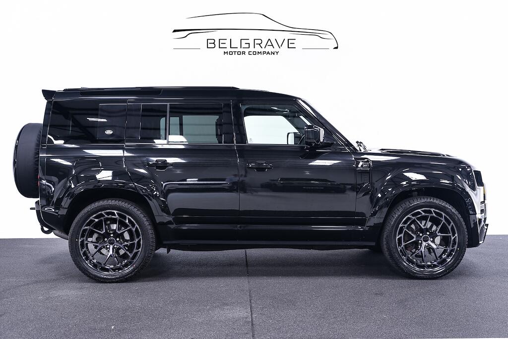 Land Rover Defender 110