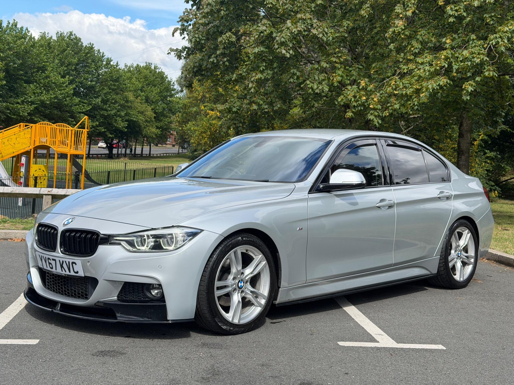 BMW 3 Series - Image 3
