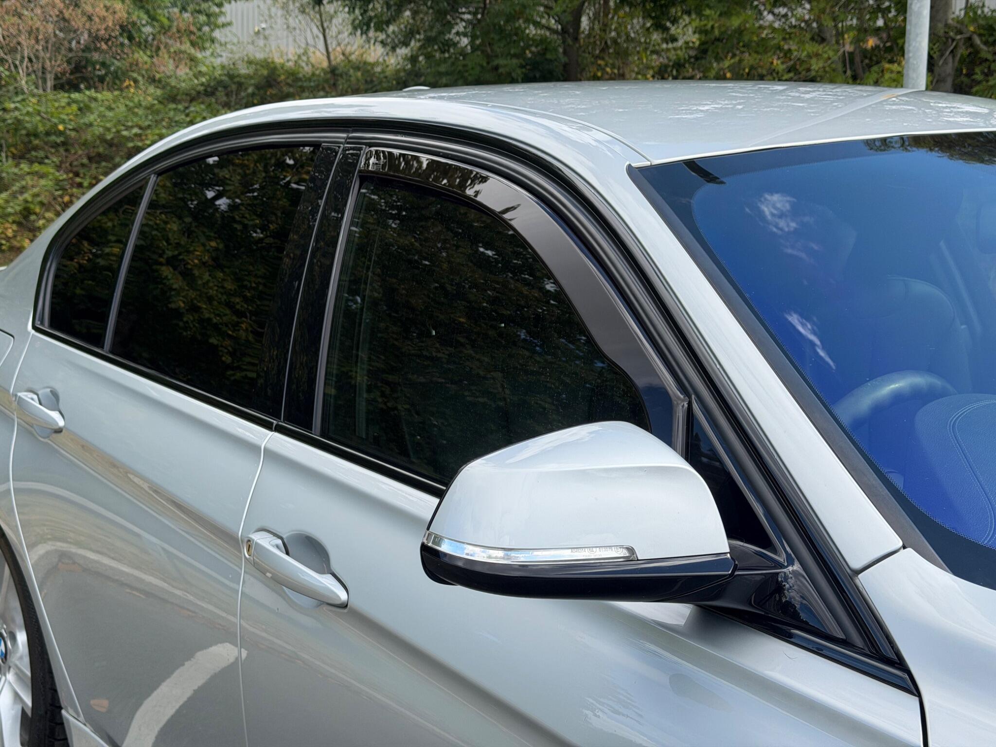BMW 3 Series - Image 10