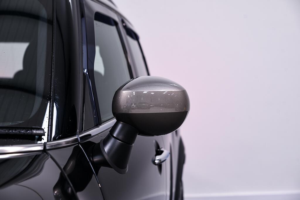 MINI Countryman - Image 9