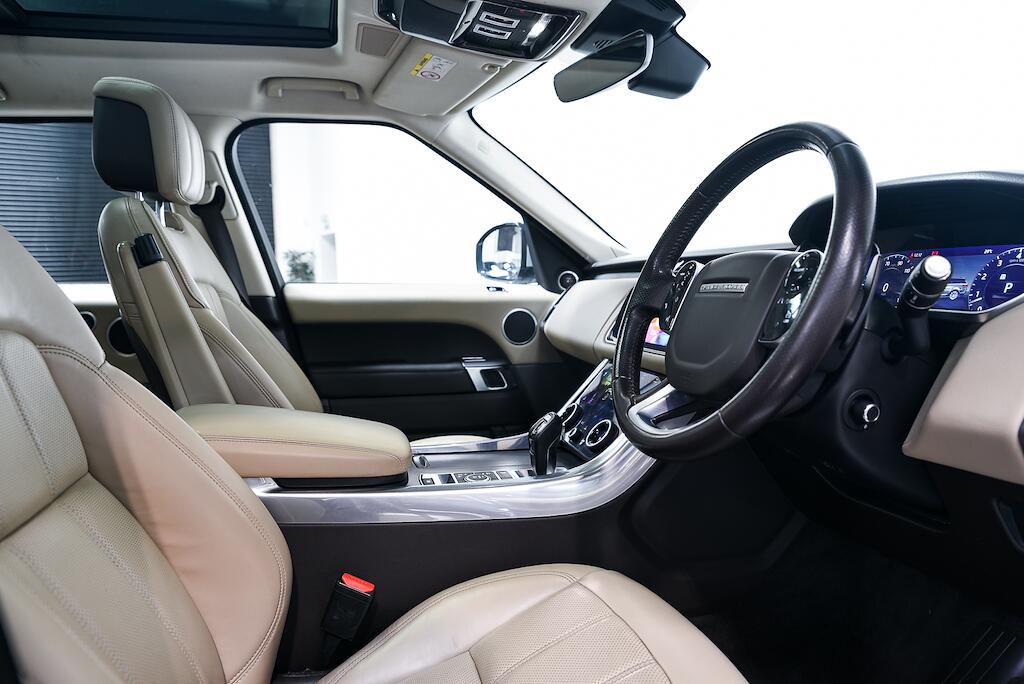 Land Rover RANGE ROVER SPORT - Image 10