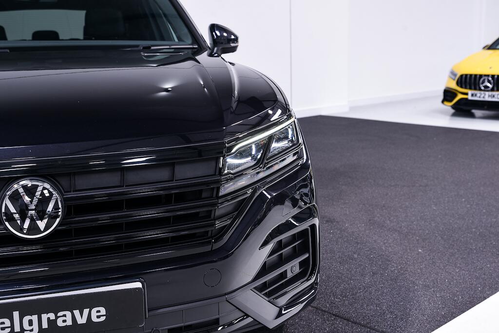 Volkswagen Touareg - Image 8