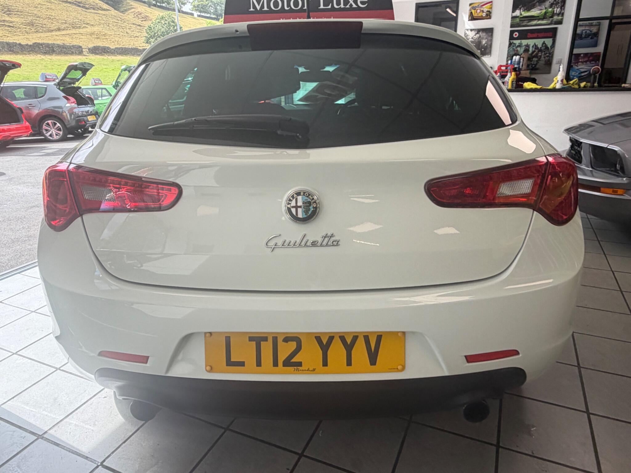 Alfa Romeo Giulietta - Image 5