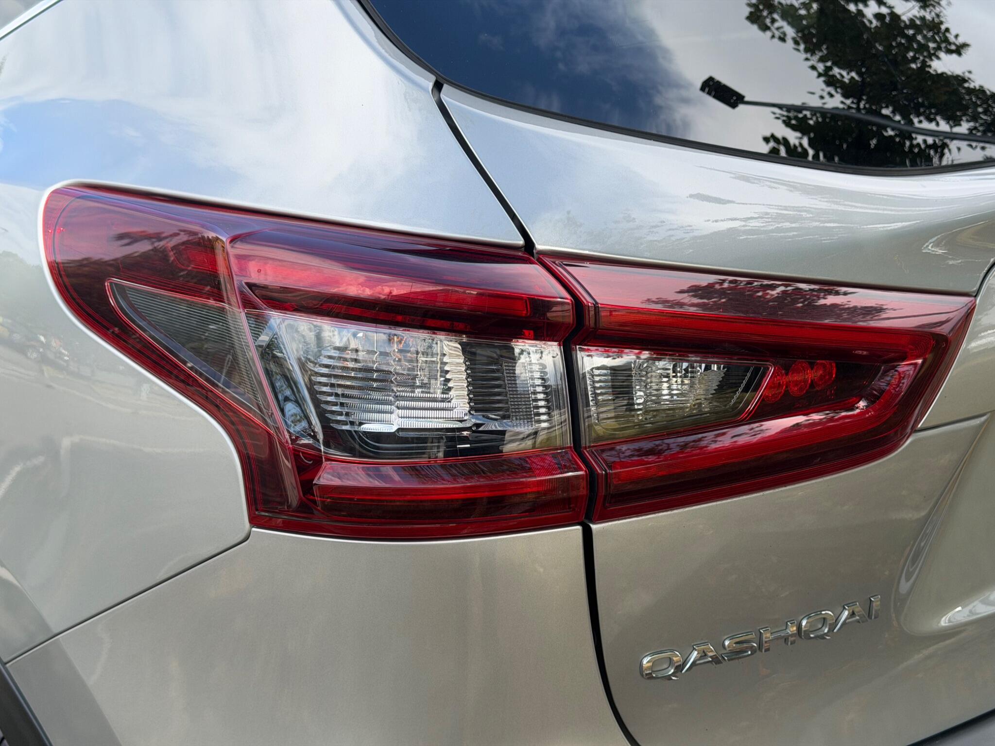 Nissan Qashqai - Image 17