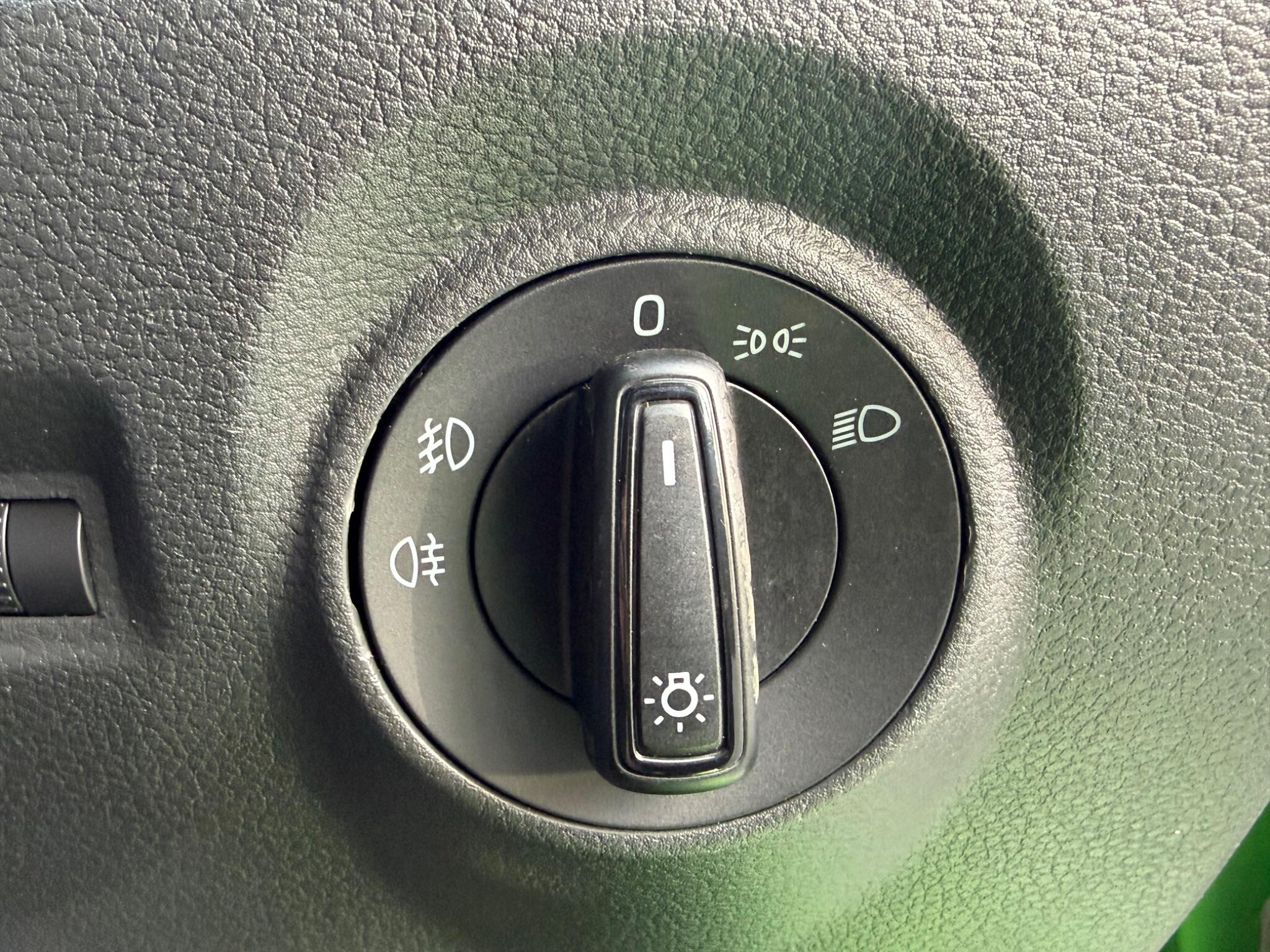Skoda Fabia - Image 25