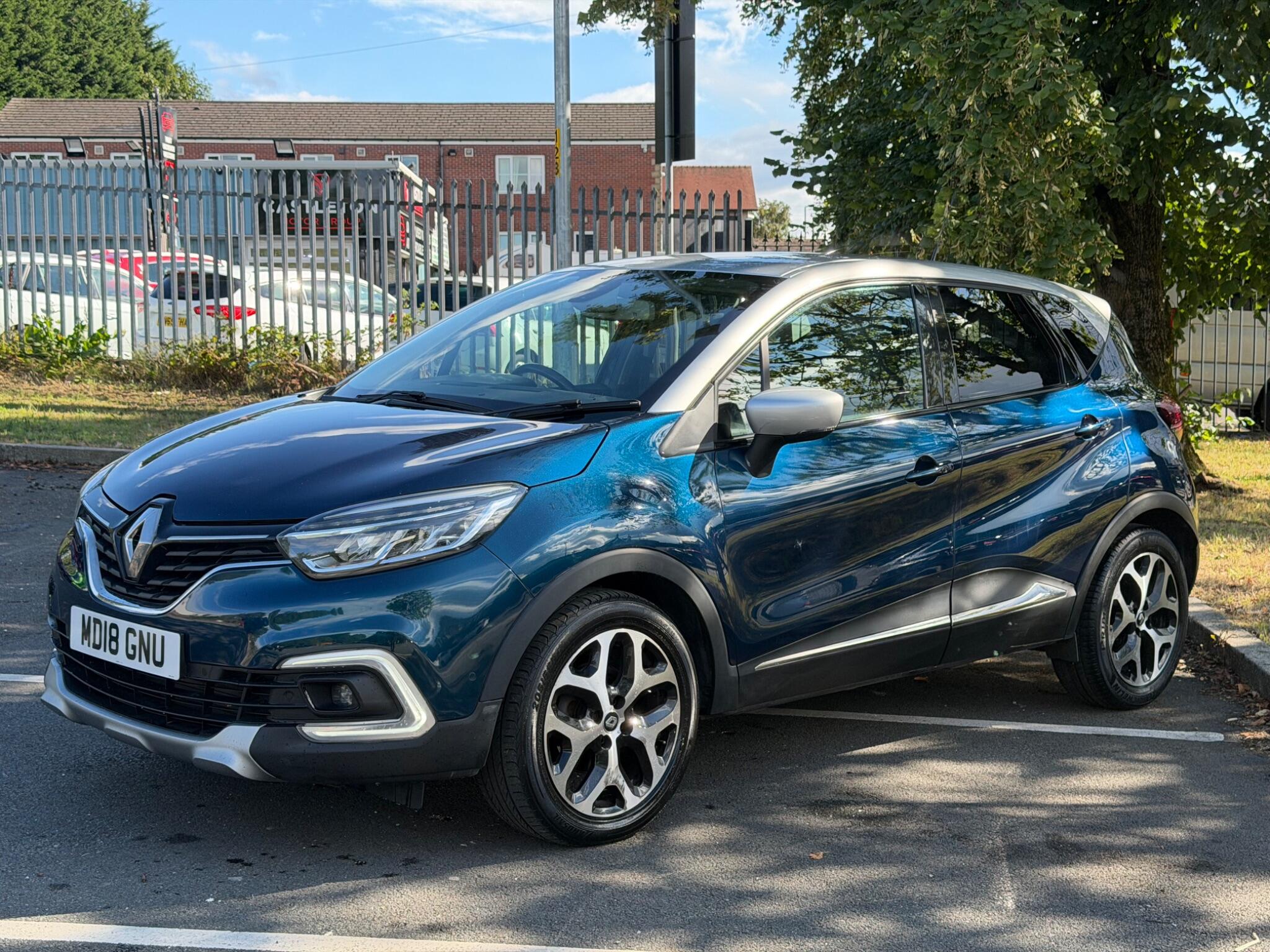 Renault Captur - Image 3