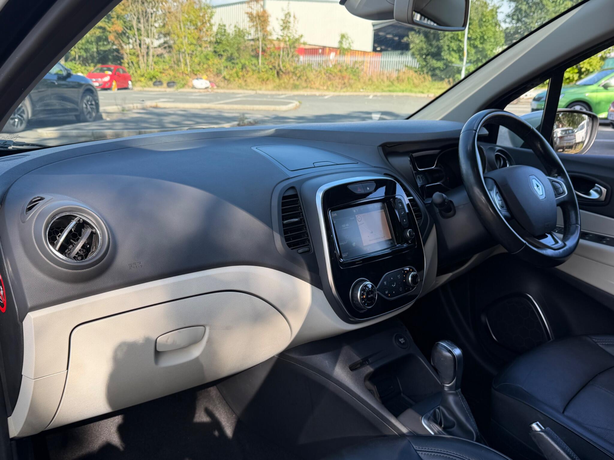 Renault Captur - Image 20