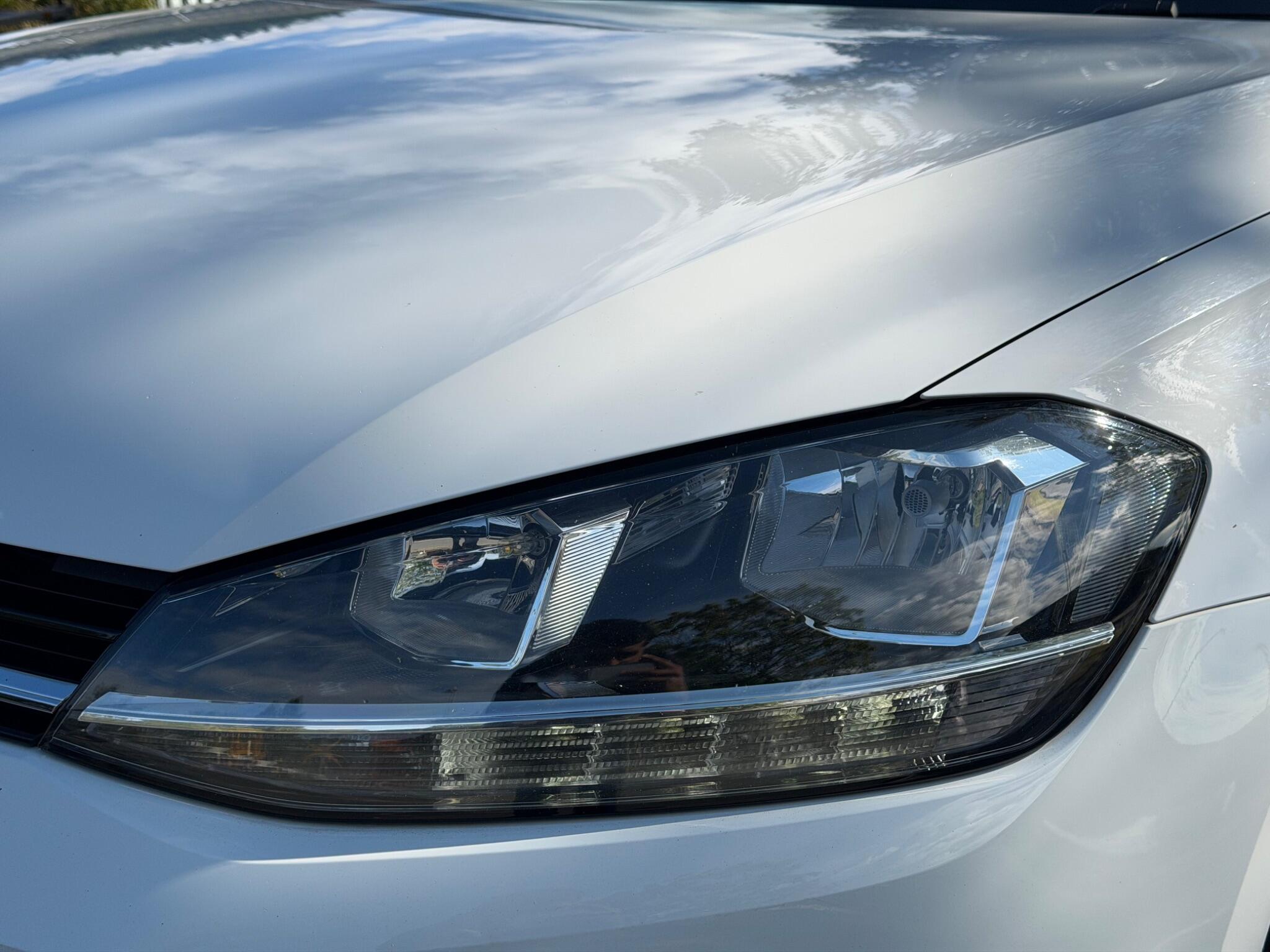 Volkswagen Golf - Image 13