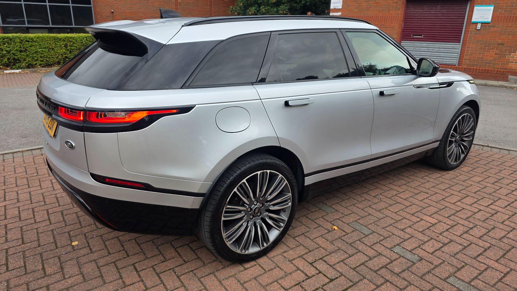 Land Rover Range Rover Velar - Image 10