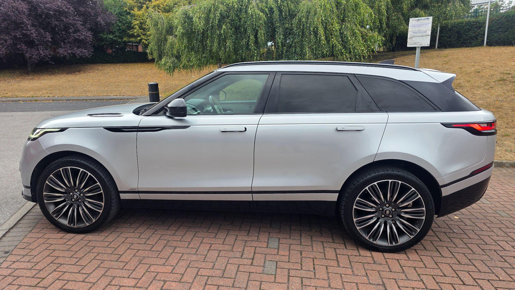 Land Rover Range Rover Velar - Image 17