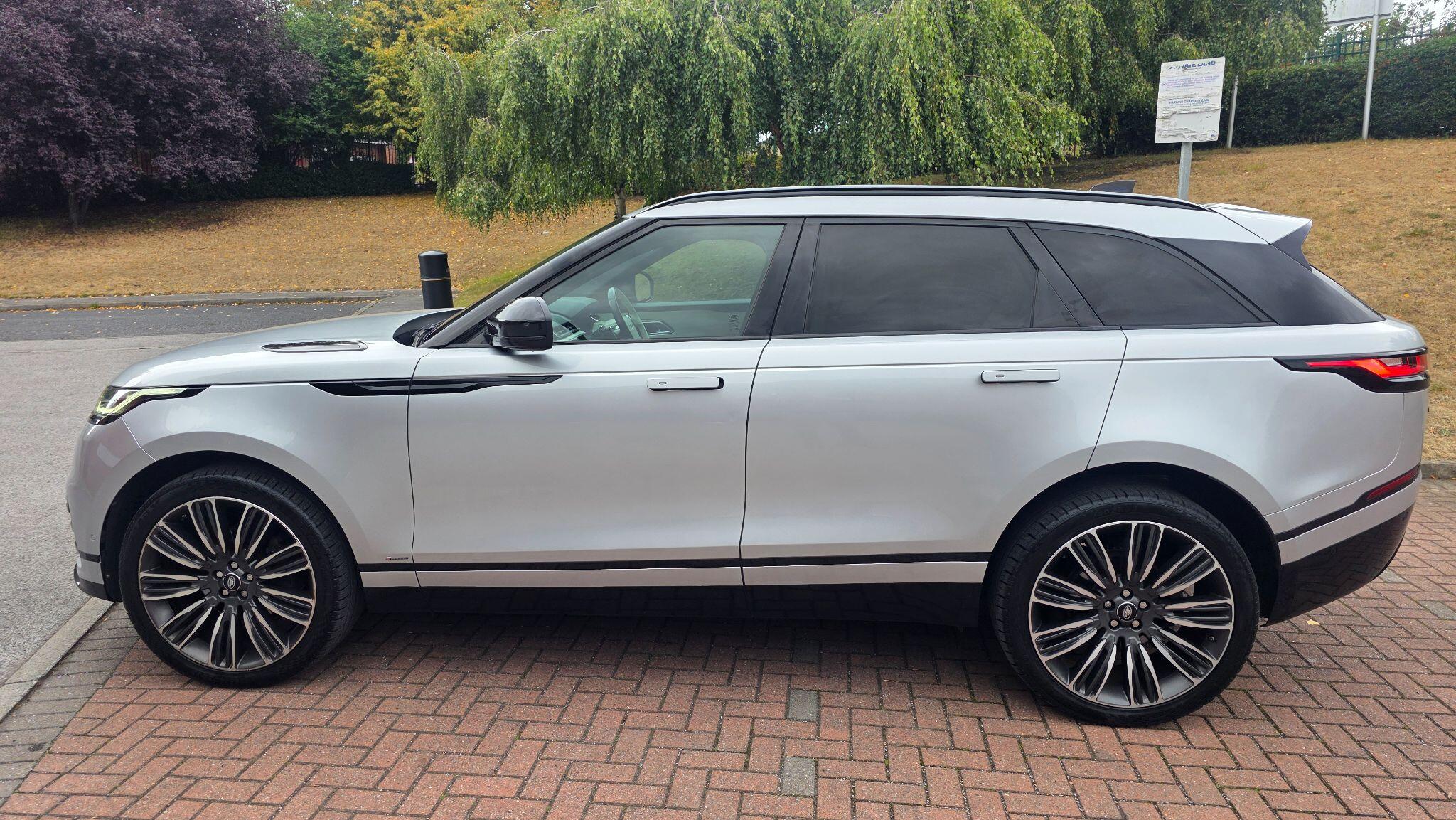 Land Rover Range Rover Velar - Image 18