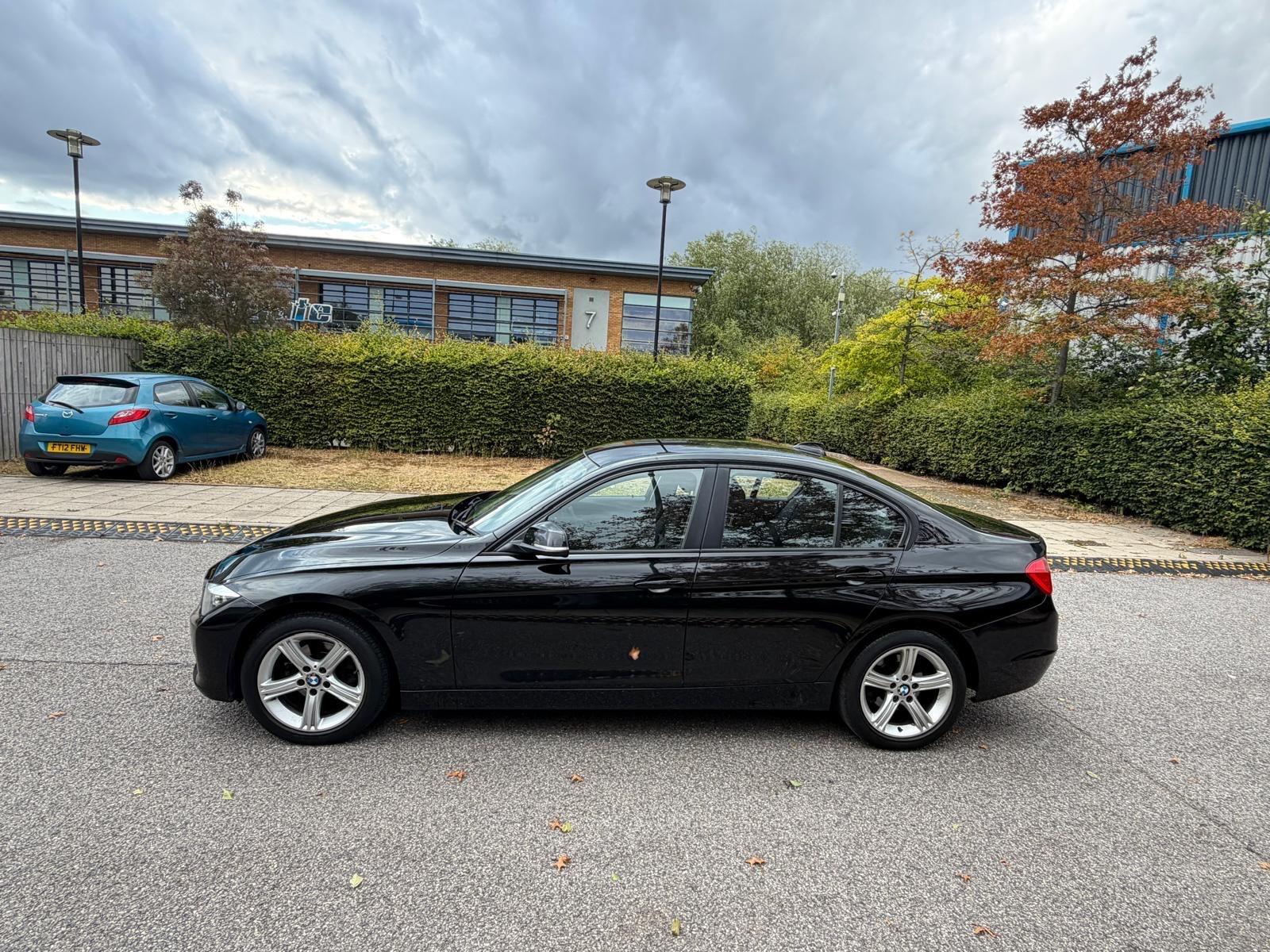 BMW 3 Series - Image 7