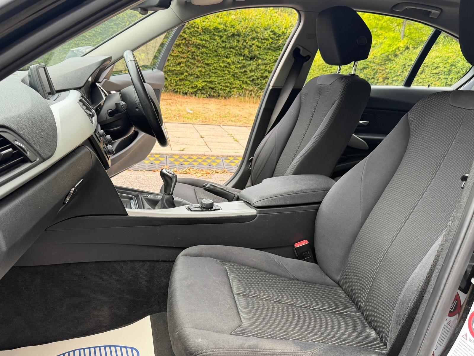 BMW 3 Series - Image 13