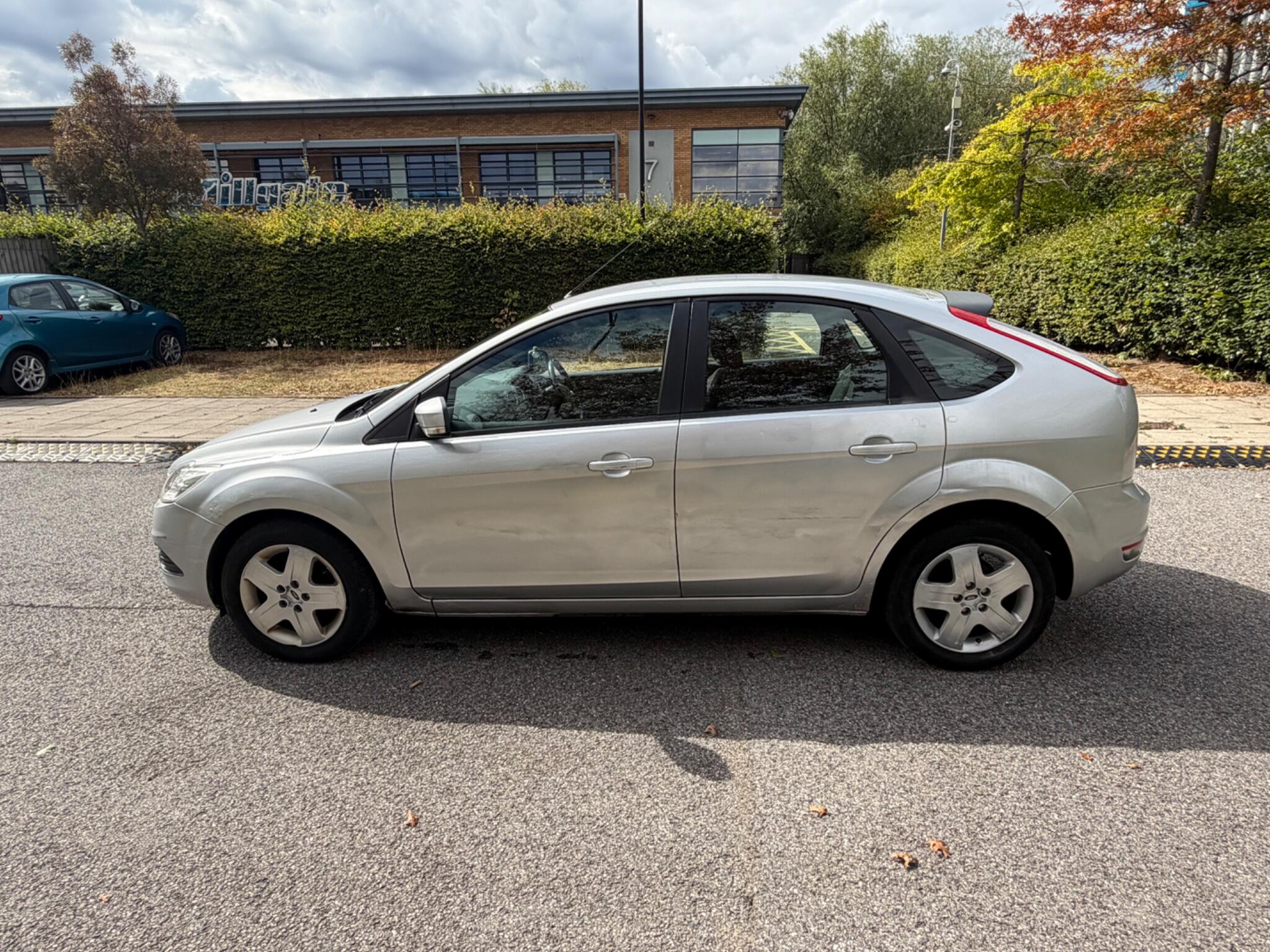 Ford Focus - Image 8