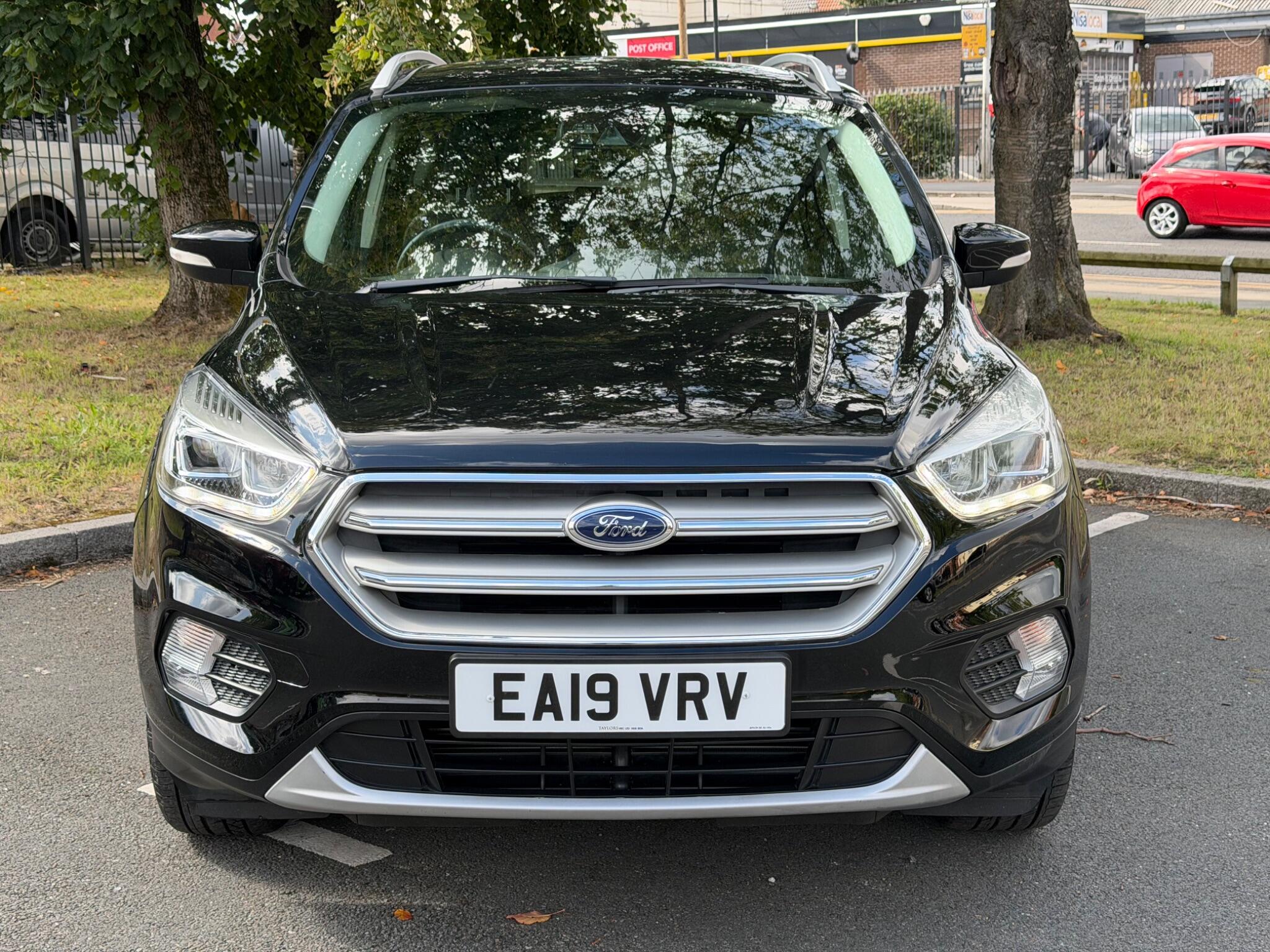 Ford Kuga - Image 2